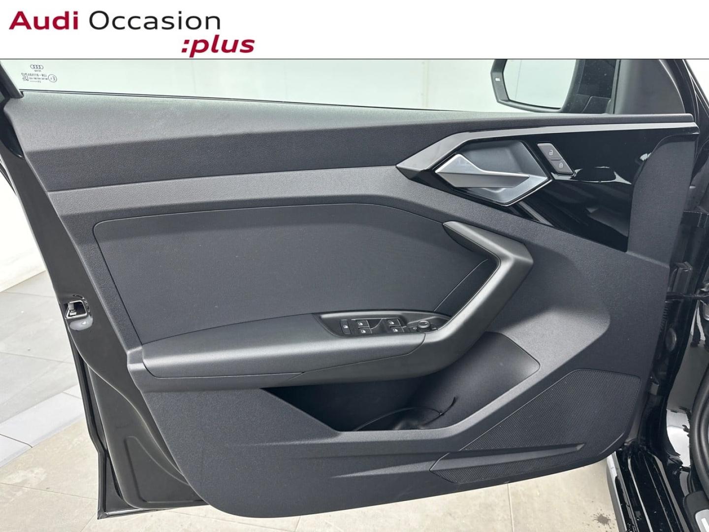 Voitures occasions Audi A1 Sportback S line Saint-Thibault-des-Vignes