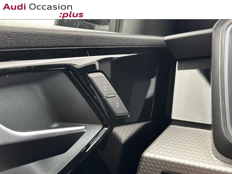 Voitures occasions Audi A1 Sportback S line Saint-Thibault-des-Vignes