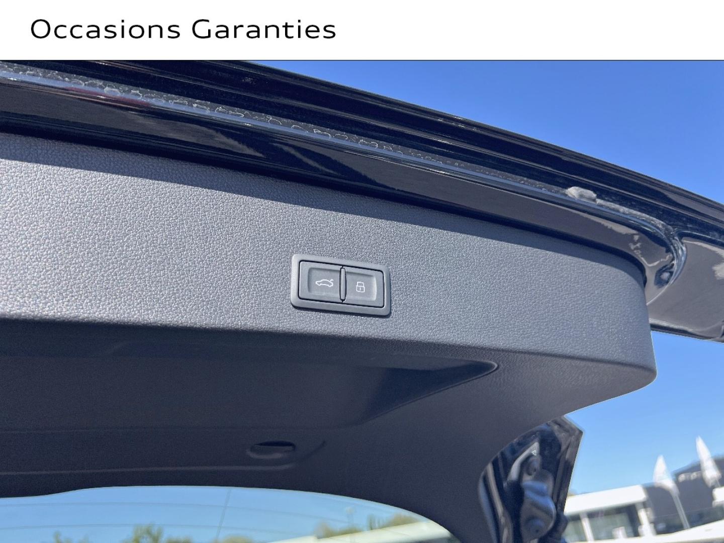 Voitures occasions Audi Q2 S line Saint-Thibault-des-Vignes