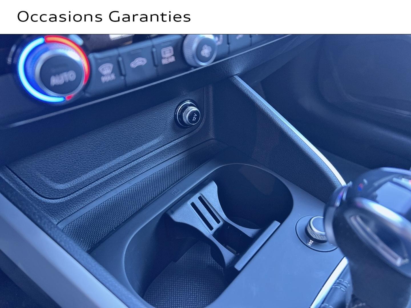 Voitures occasions Audi Q2 S line Saint-Thibault-des-Vignes