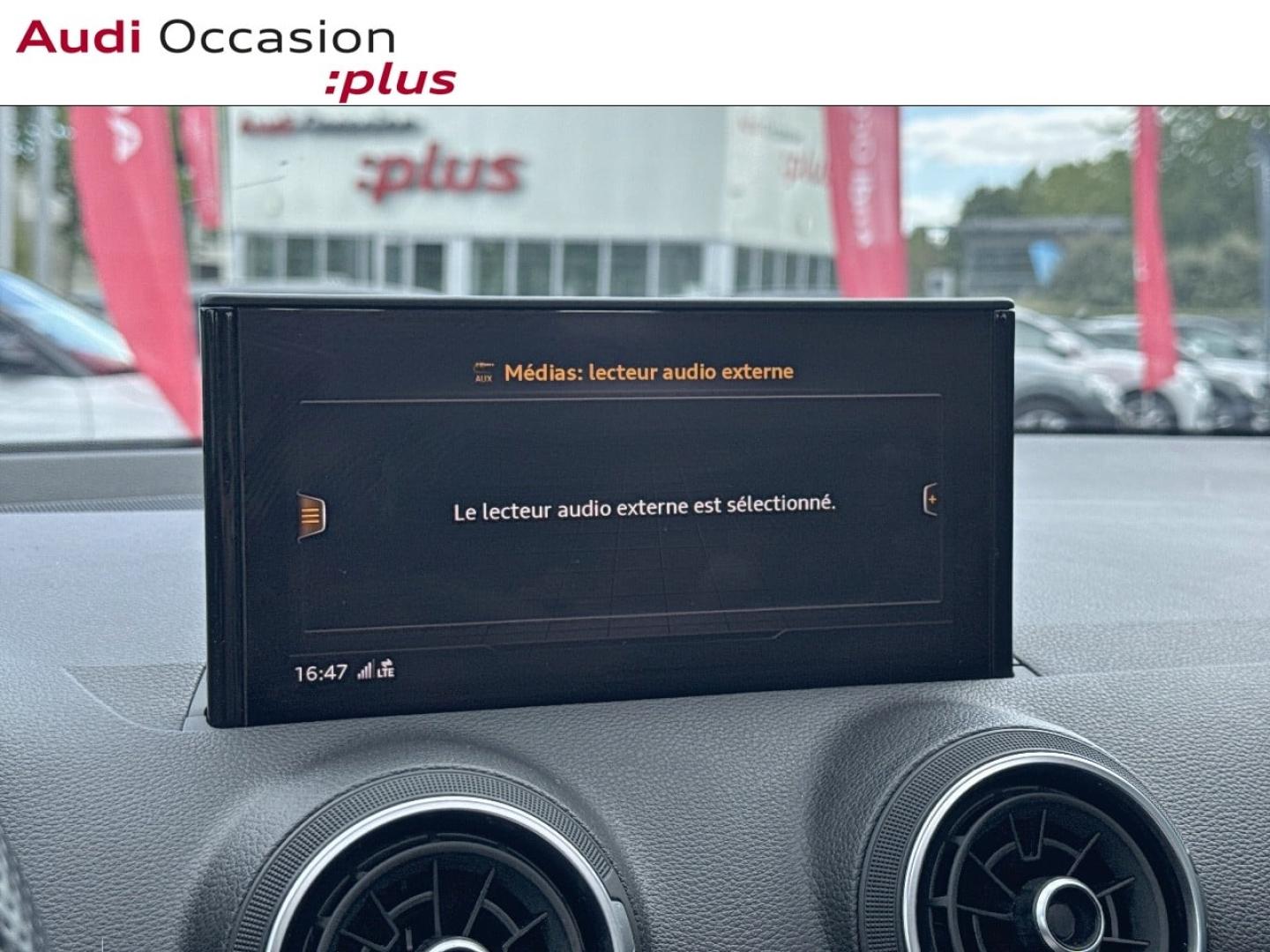 Voitures occasions Audi Q2 S line Plus Saint-Thibault-des-Vignes