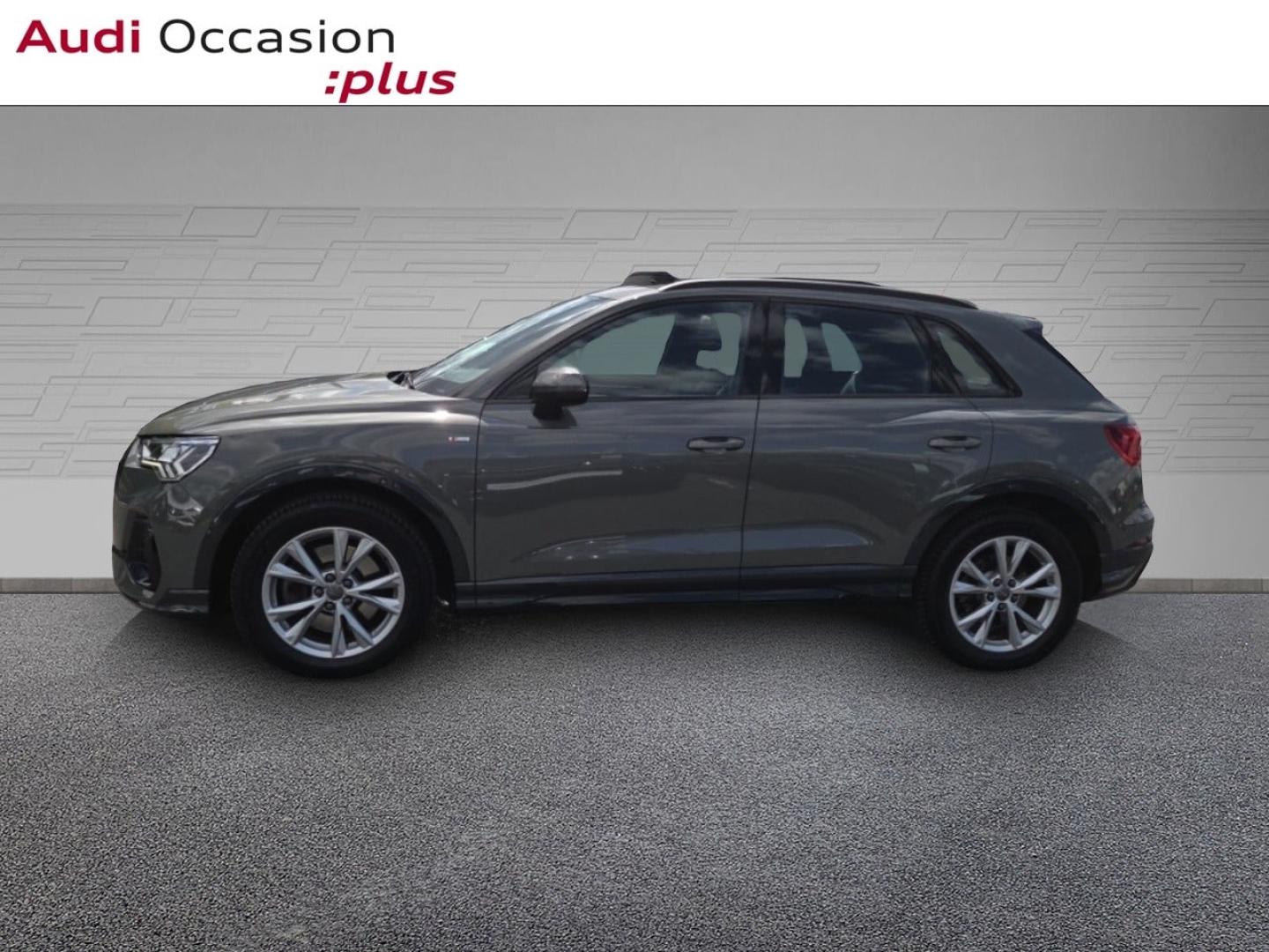 Voitures occasions Audi Q3 S line Saint-Thibault-des-Vignes