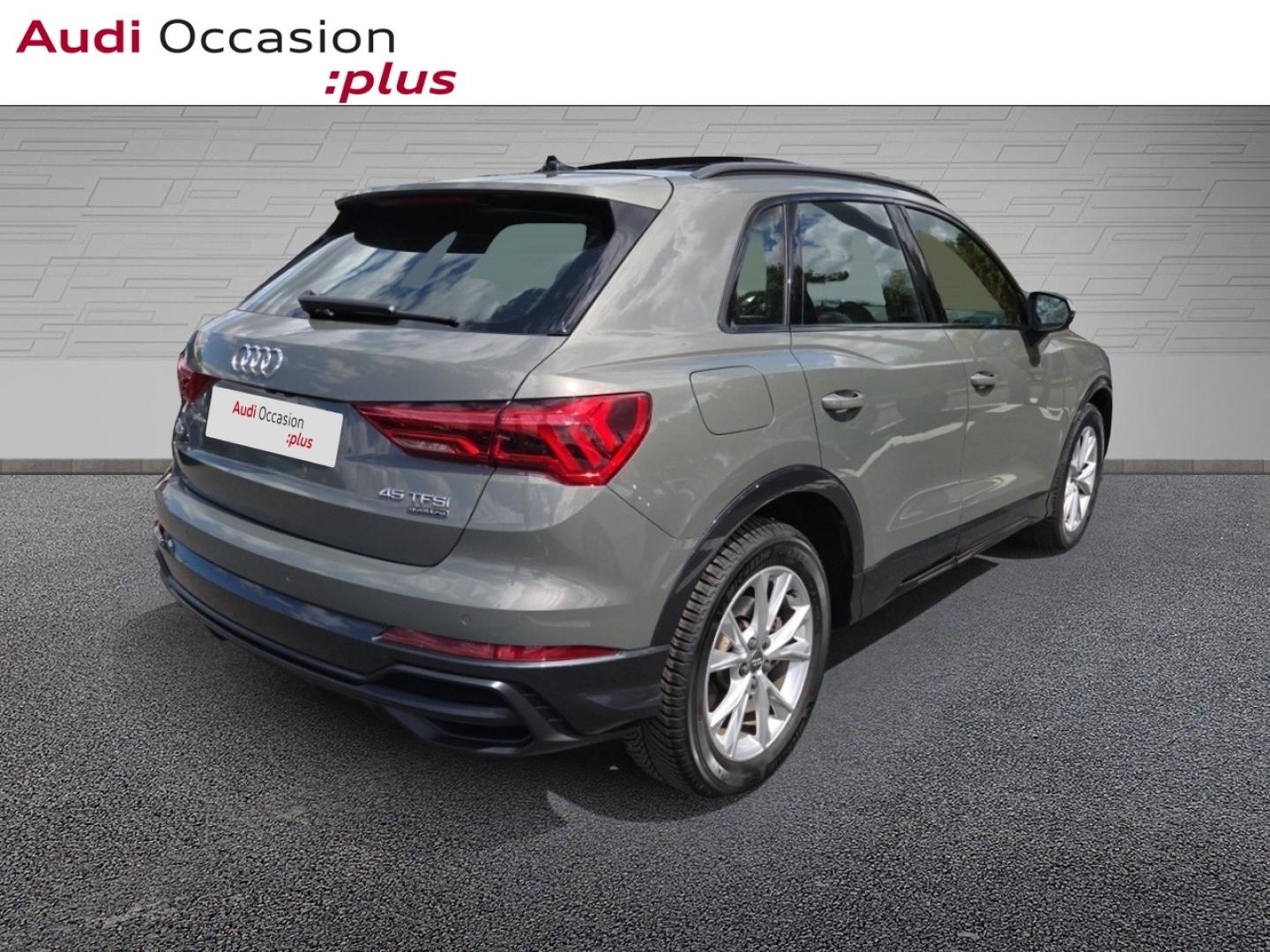 Voitures occasions Audi Q3 S line Saint-Thibault-des-Vignes