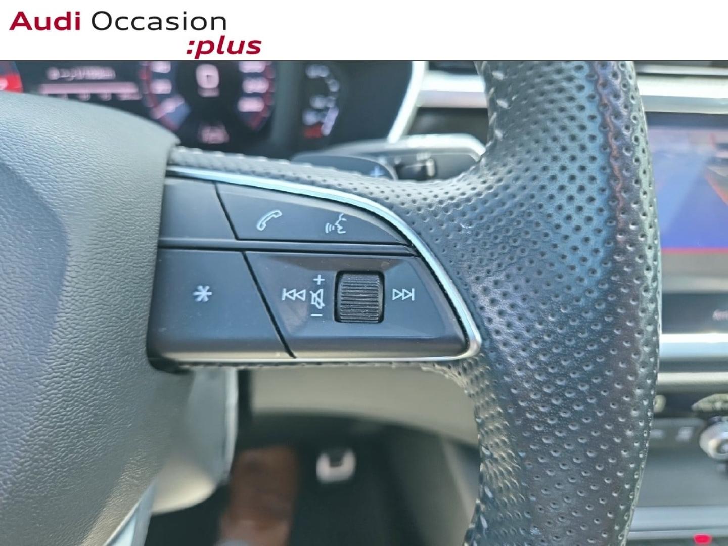 Voitures occasions Audi Q3 S line Saint-Thibault-des-Vignes