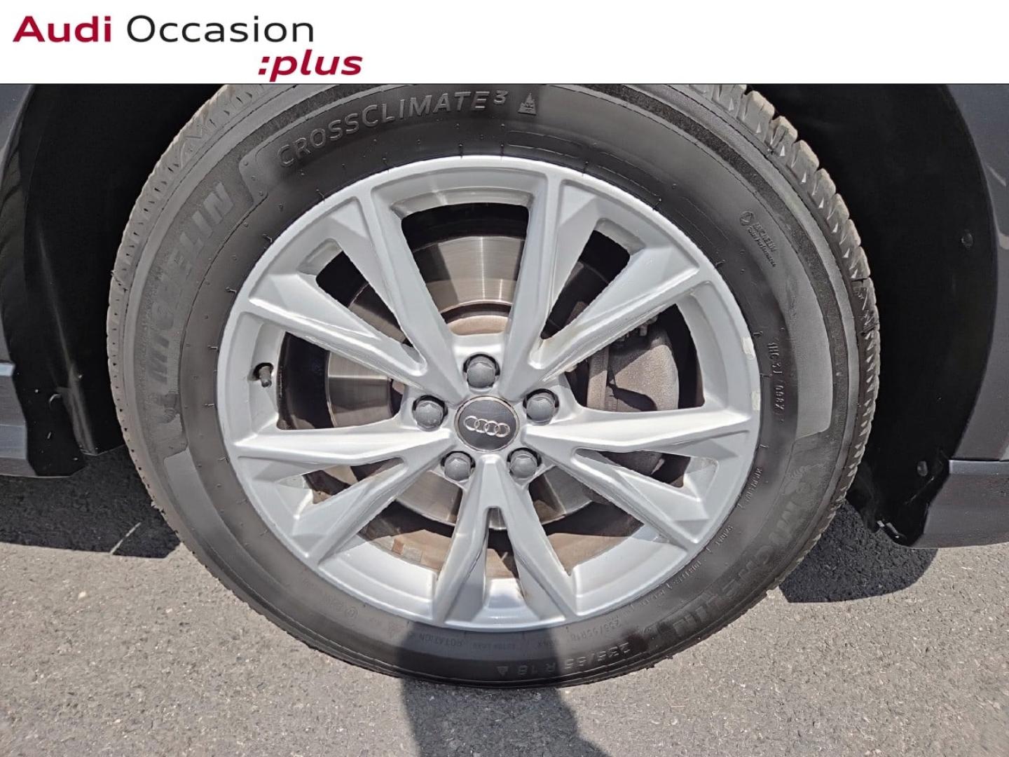 Voitures occasions Audi Q3 S line Saint-Thibault-des-Vignes