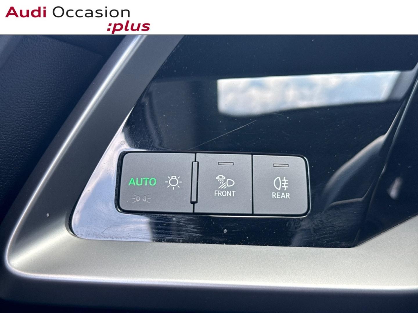 Voitures occasions Audi A3 Sportback Business line Saint-Thibault-des-Vignes