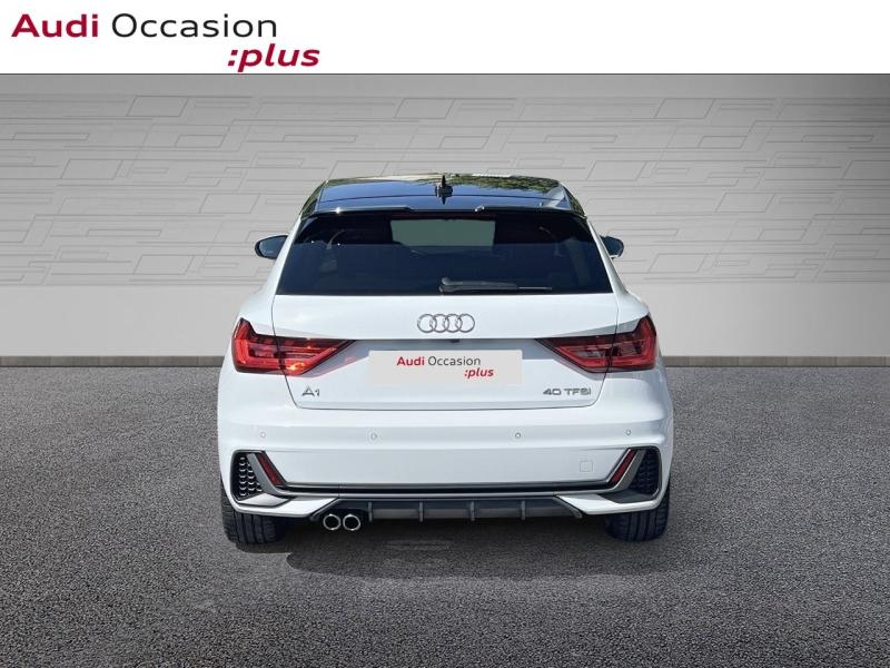 Voitures occasions Audi A1 Sportback S line Saint-Thibault-des-Vignes