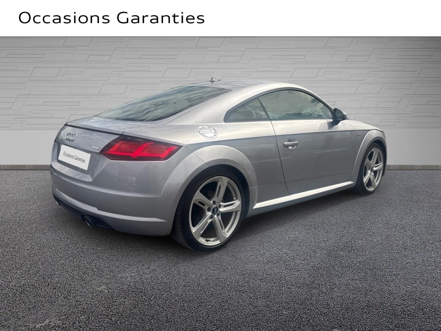 Voitures occasions Audi TT S line Saint-Thibault-des-Vignes