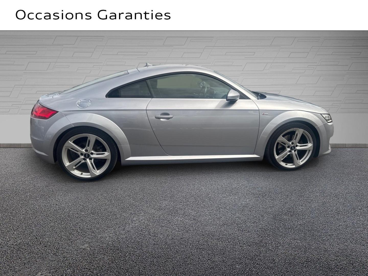 Voitures occasions Audi TT S line Saint-Thibault-des-Vignes