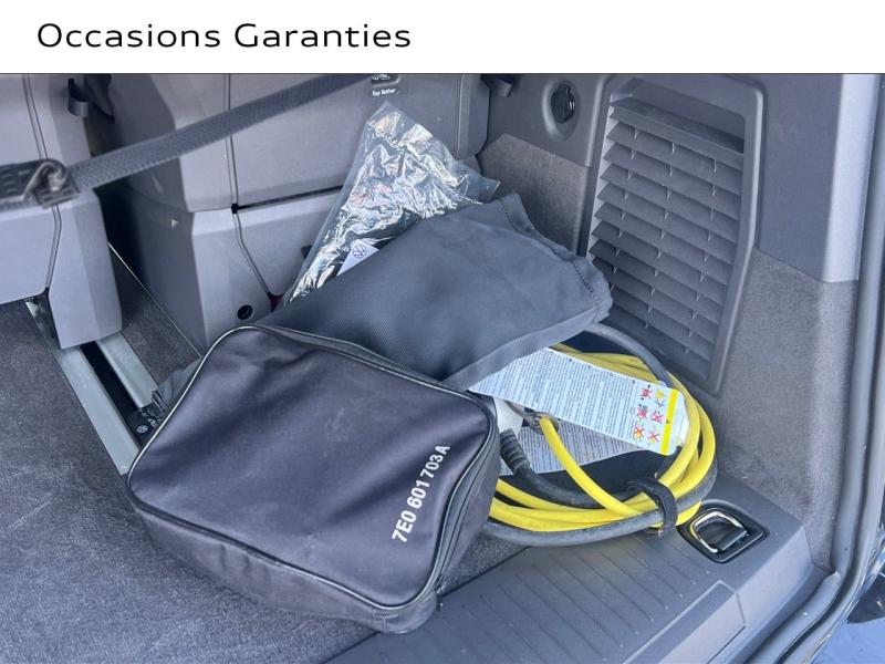 Voitures occasions VOLKSWAGEN MULTIVAN Life Saint-Thibault-des-Vignes