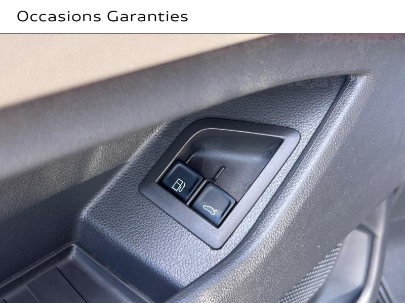Voitures occasions VOLKSWAGEN MULTIVAN Life Saint-Thibault-des-Vignes