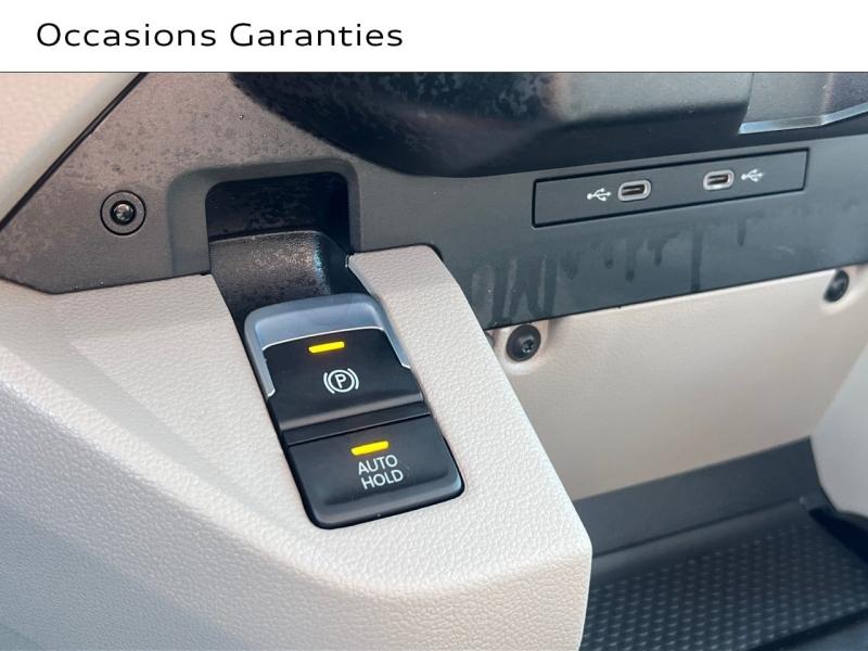 Voitures occasions VOLKSWAGEN MULTIVAN Life Saint-Thibault-des-Vignes