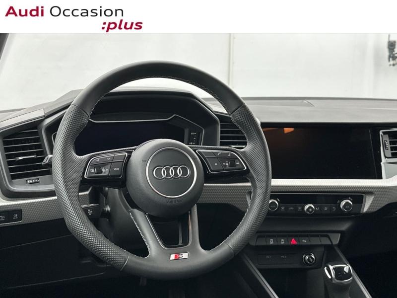 Voitures occasions Audi A1 Sportback S line Saint-Thibault-des-Vignes