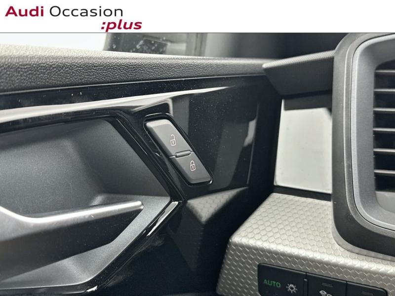 Voitures occasions Audi A1 Sportback S line Saint-Thibault-des-Vignes