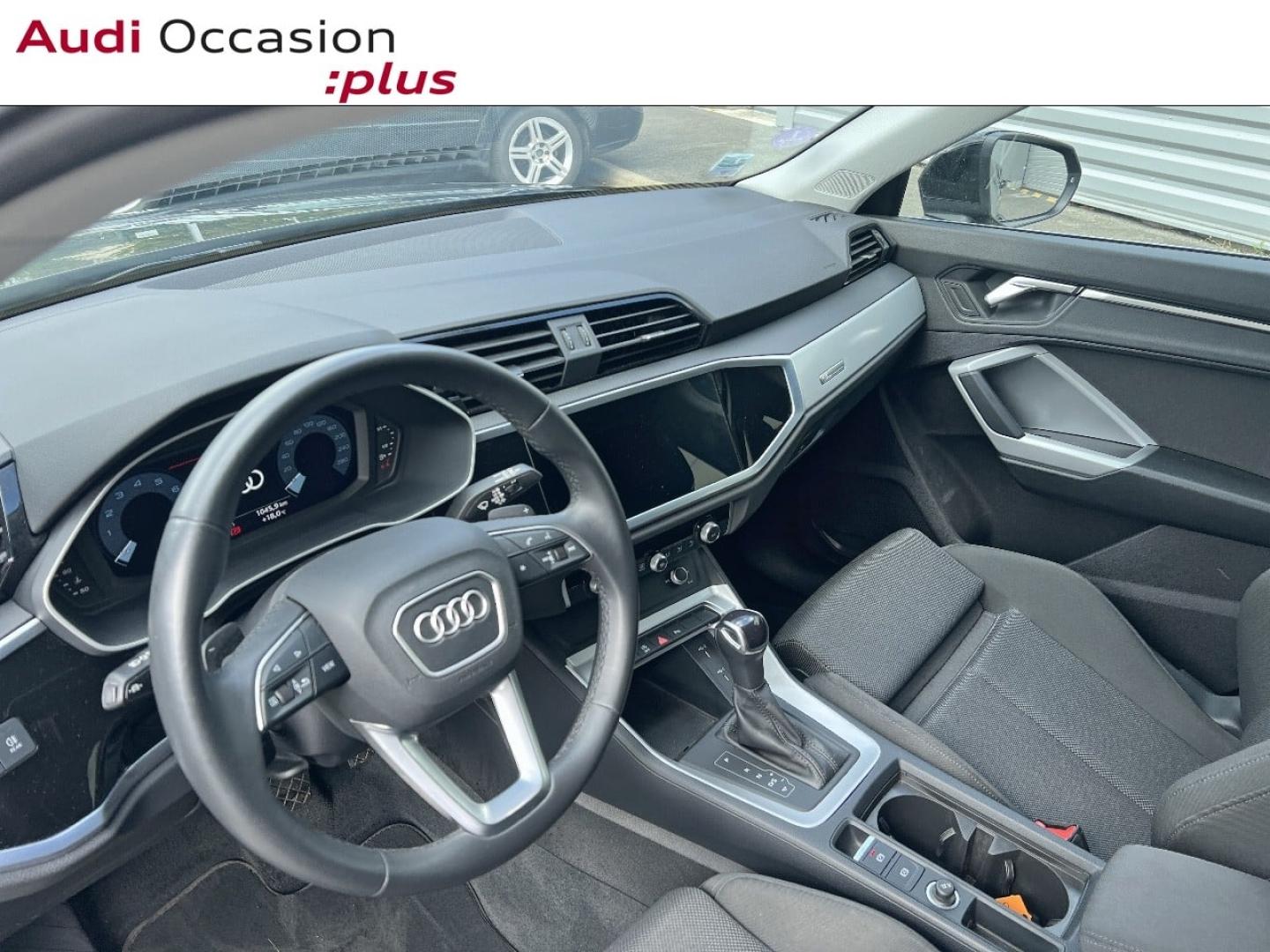 Voitures occasions Audi Q3 Advanced Saint-Thibault-des-Vignes