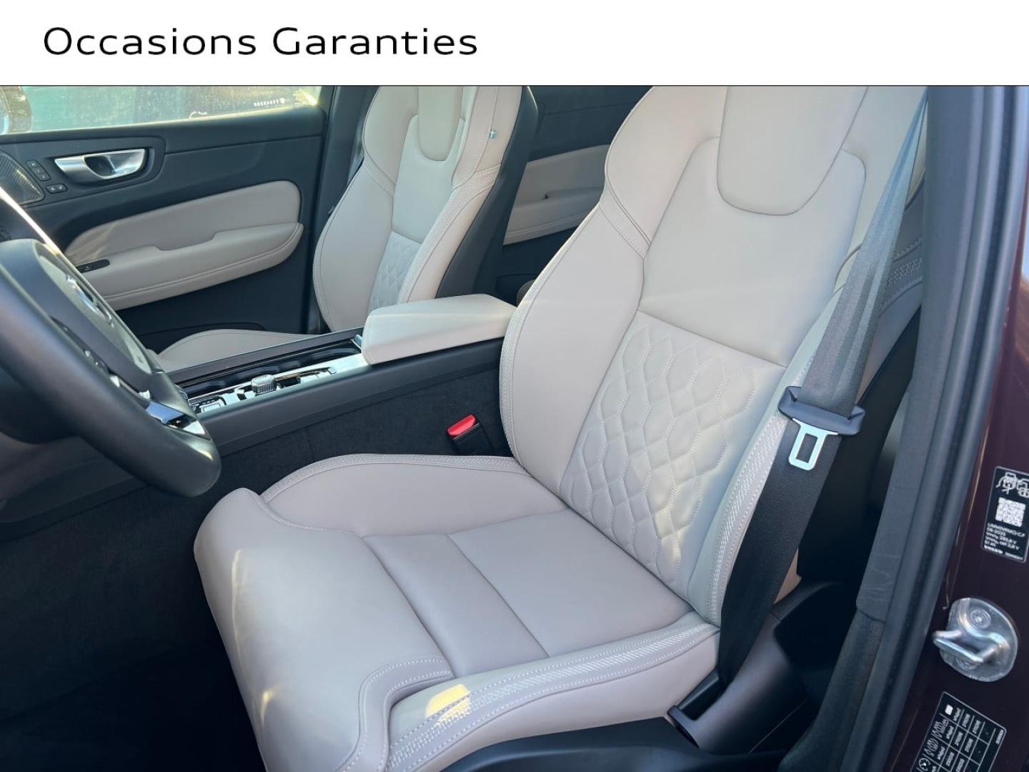 Voitures occasions VOLVO XC60 Ultra Style Dark Saint-Thibault-des-Vignes