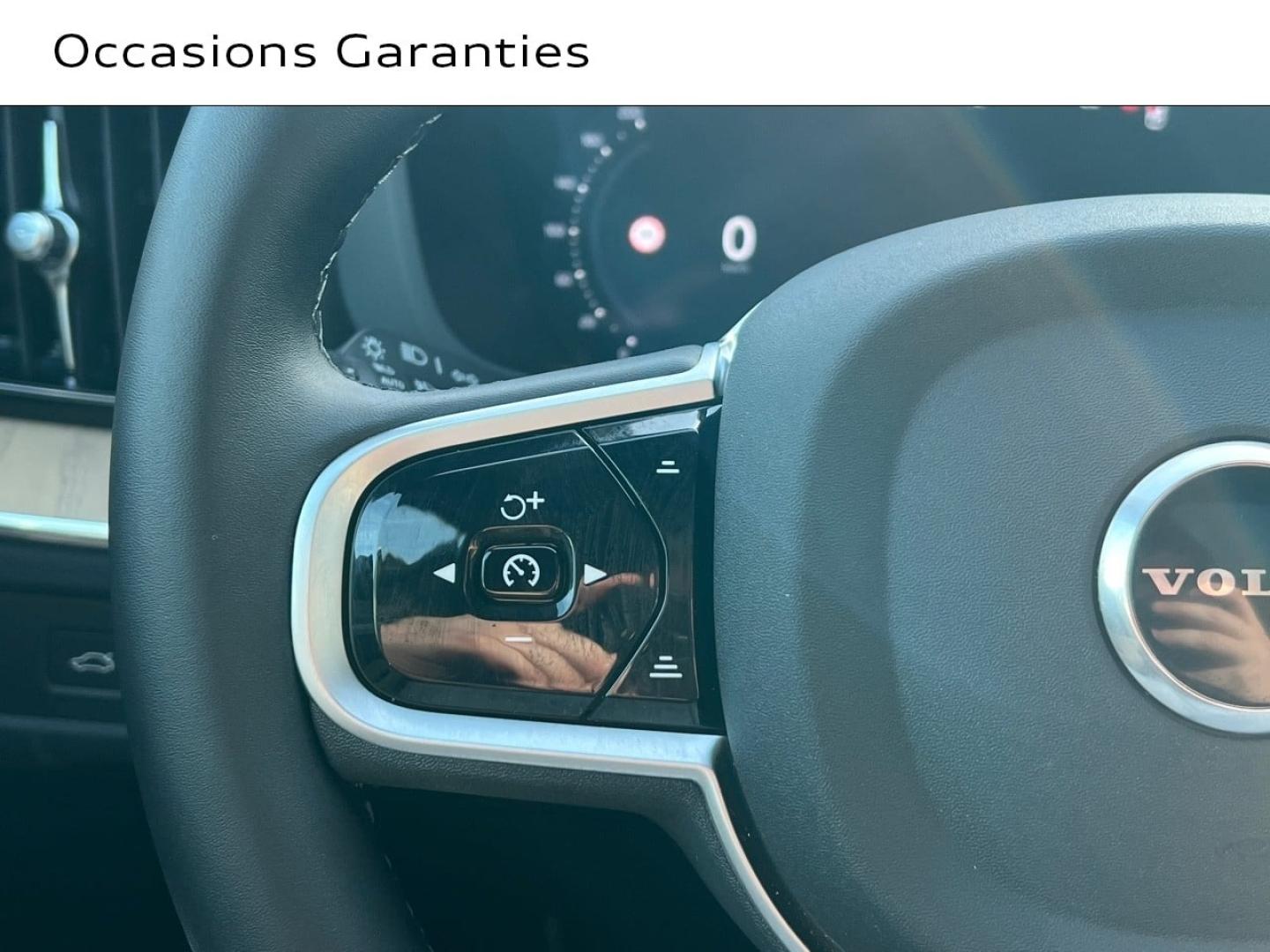 Voitures occasions VOLVO XC60 Ultra Style Dark Saint-Thibault-des-Vignes
