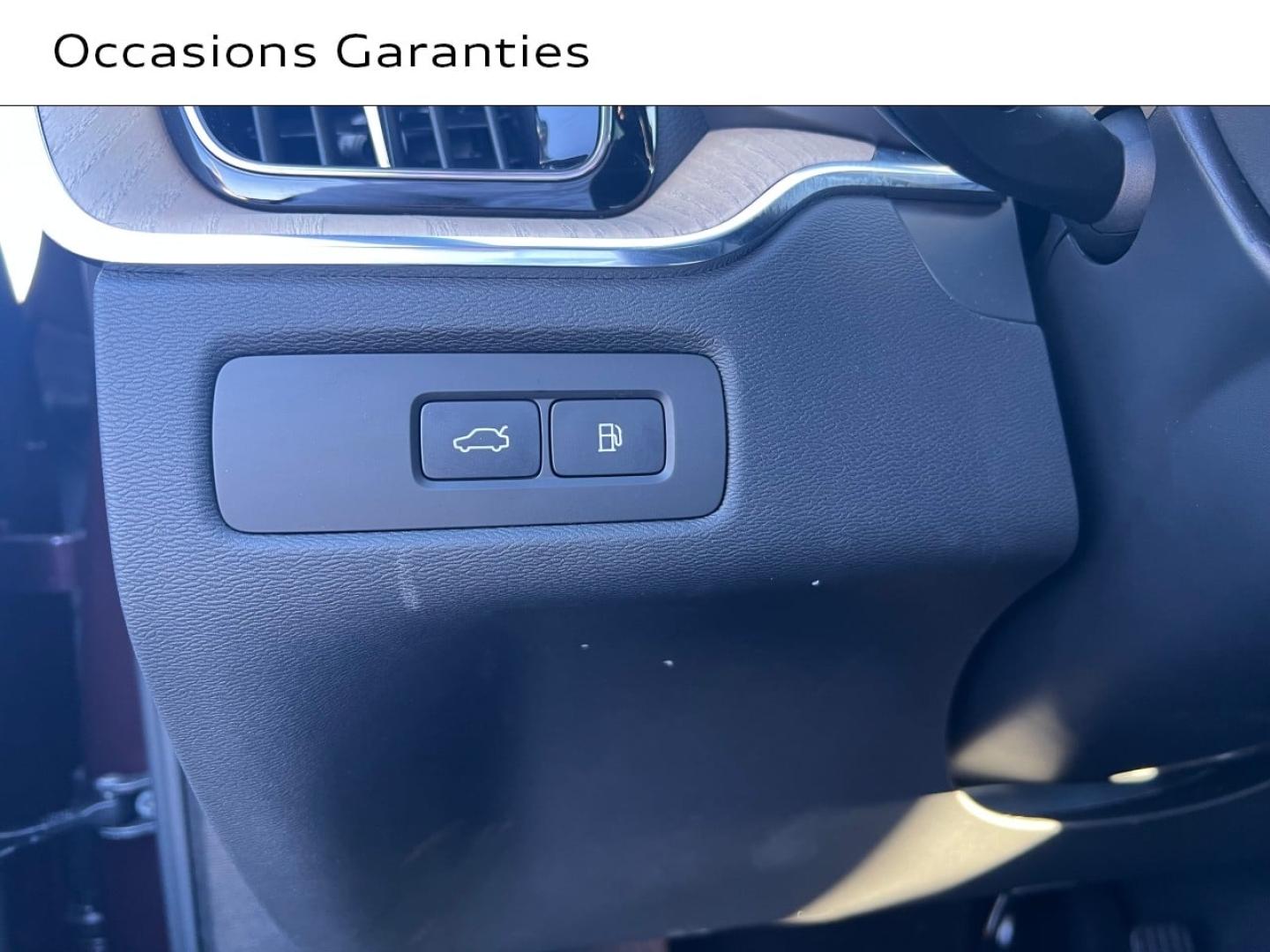 Voitures occasions VOLVO XC60 Ultra Style Dark Saint-Thibault-des-Vignes