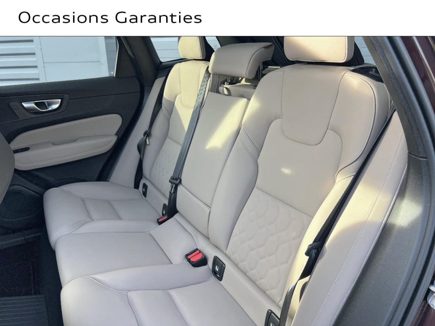 Voitures occasions VOLVO XC60 Ultra Style Dark Saint-Thibault-des-Vignes