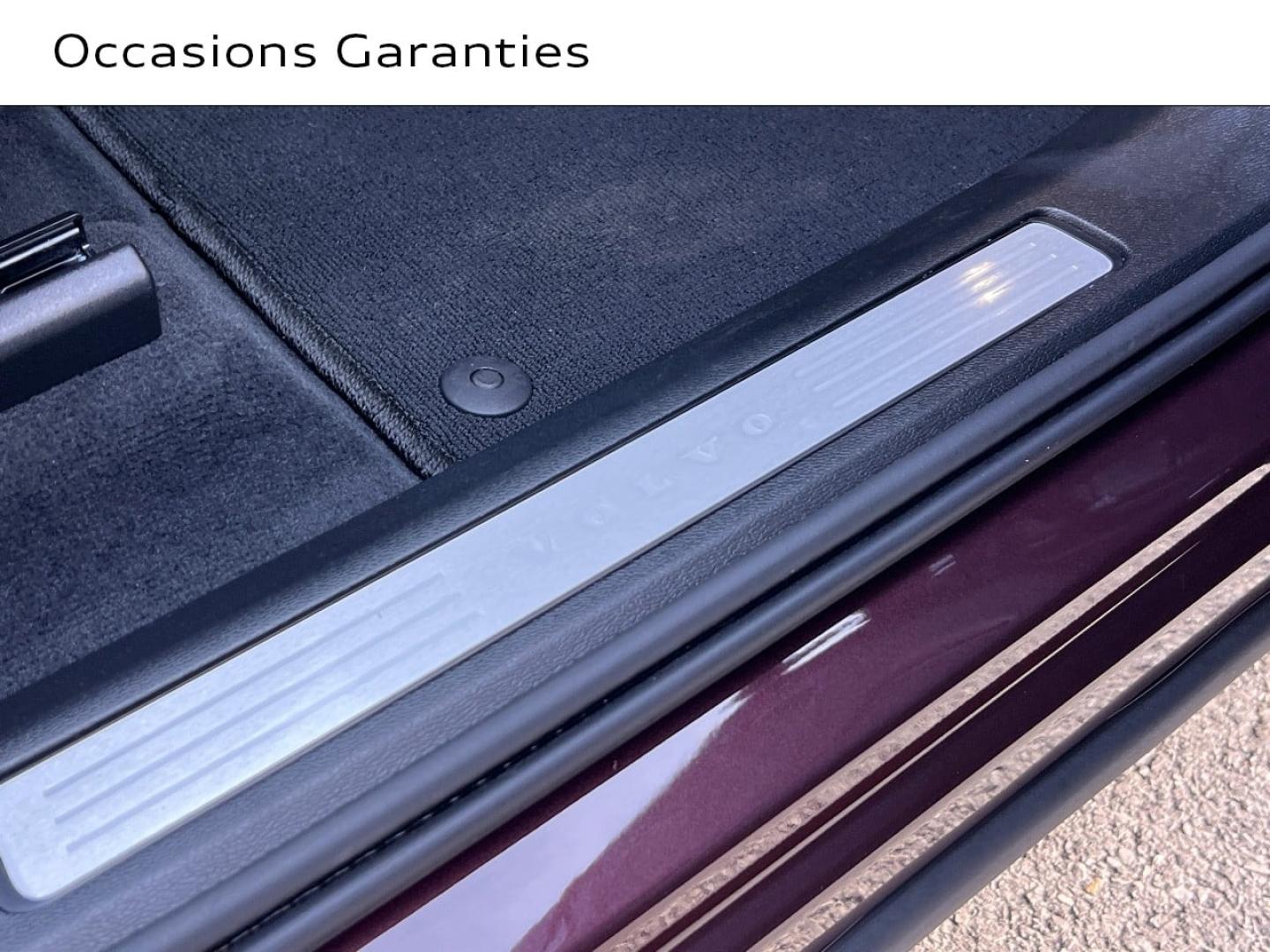 Voitures occasions VOLVO XC60 Ultra Style Dark Saint-Thibault-des-Vignes
