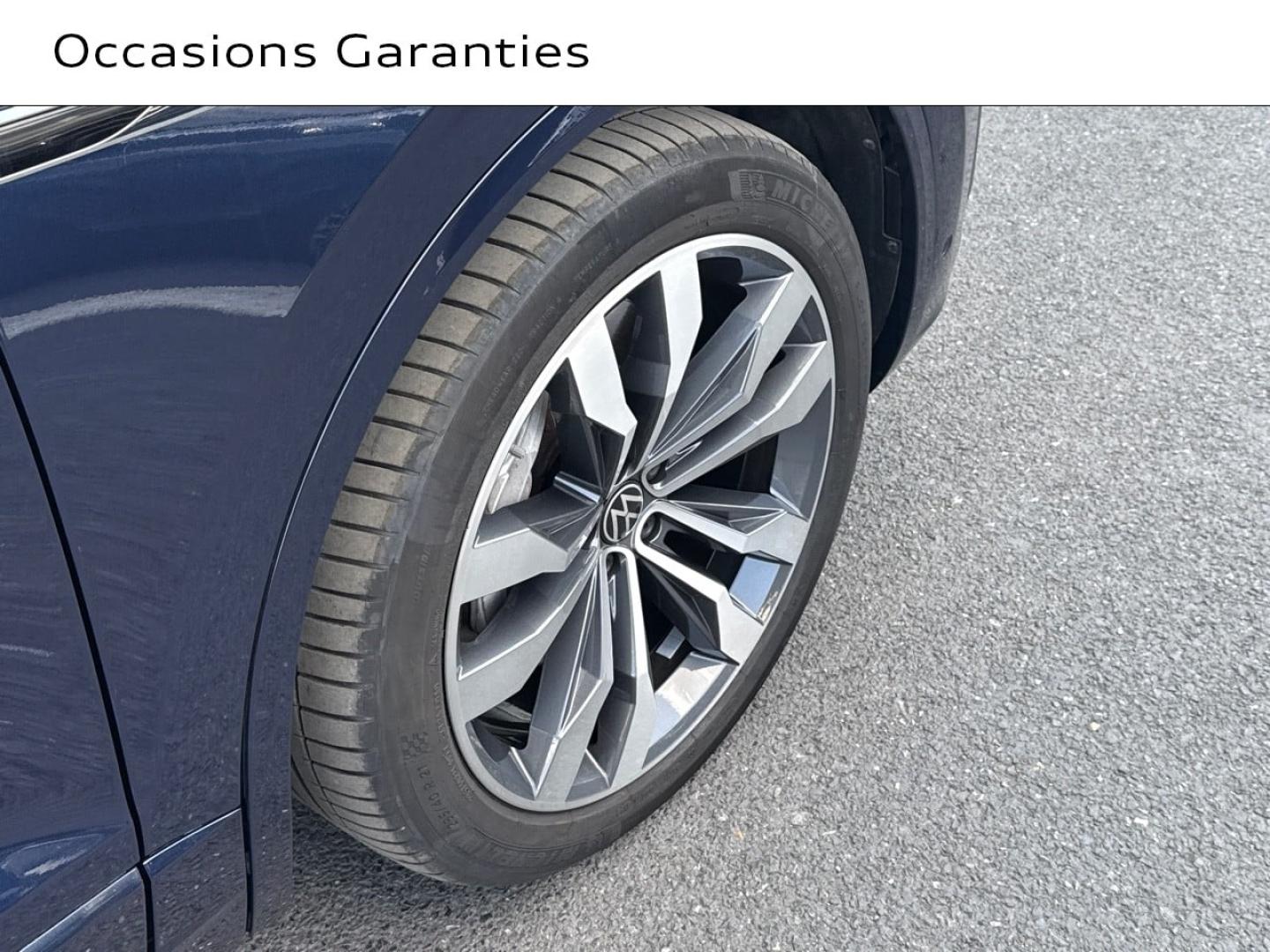 Voitures occasions VOLKSWAGEN TOUAREG R Saint-Thibault-des-Vignes