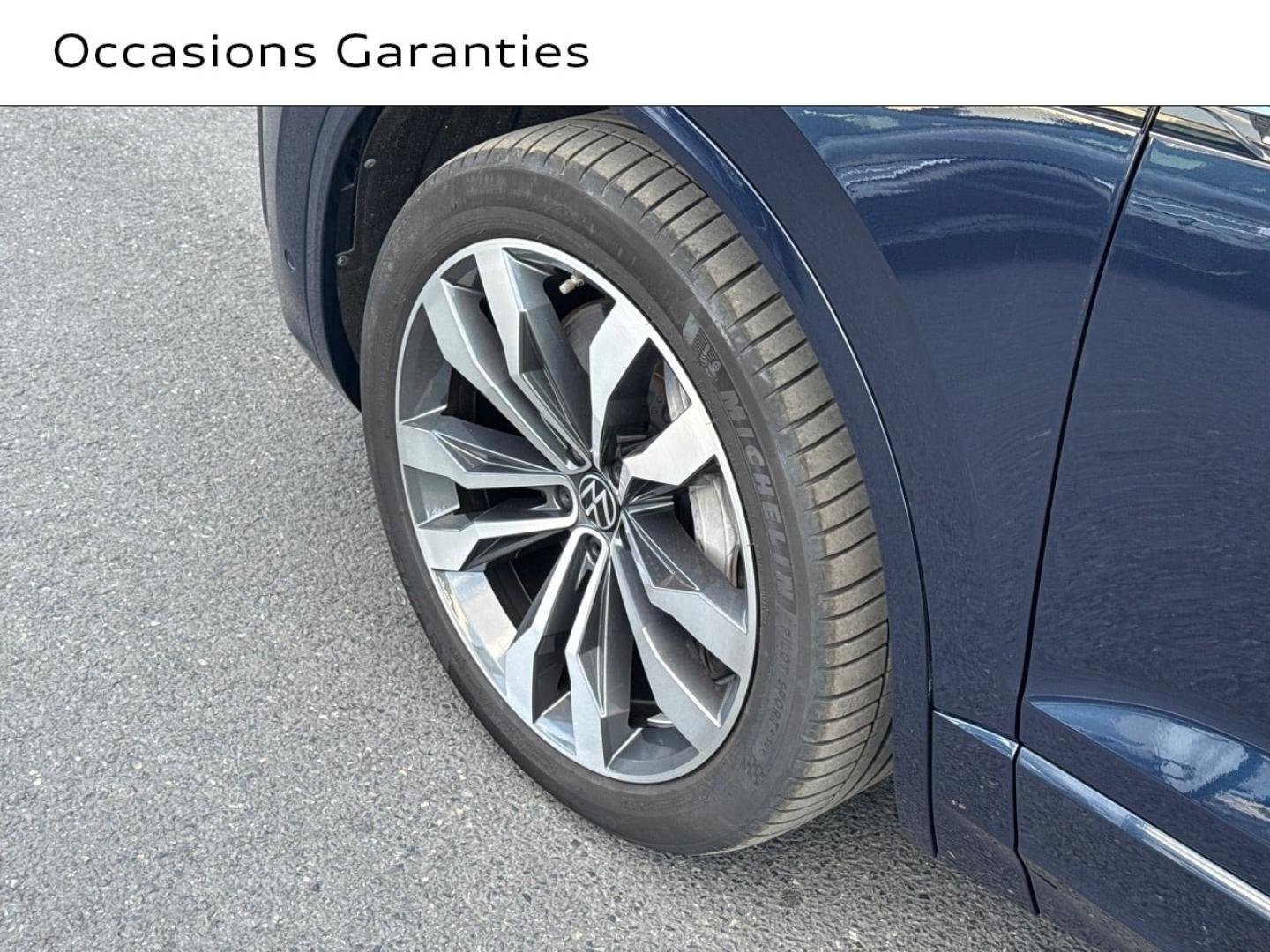 Voitures occasions VOLKSWAGEN TOUAREG R Saint-Thibault-des-Vignes