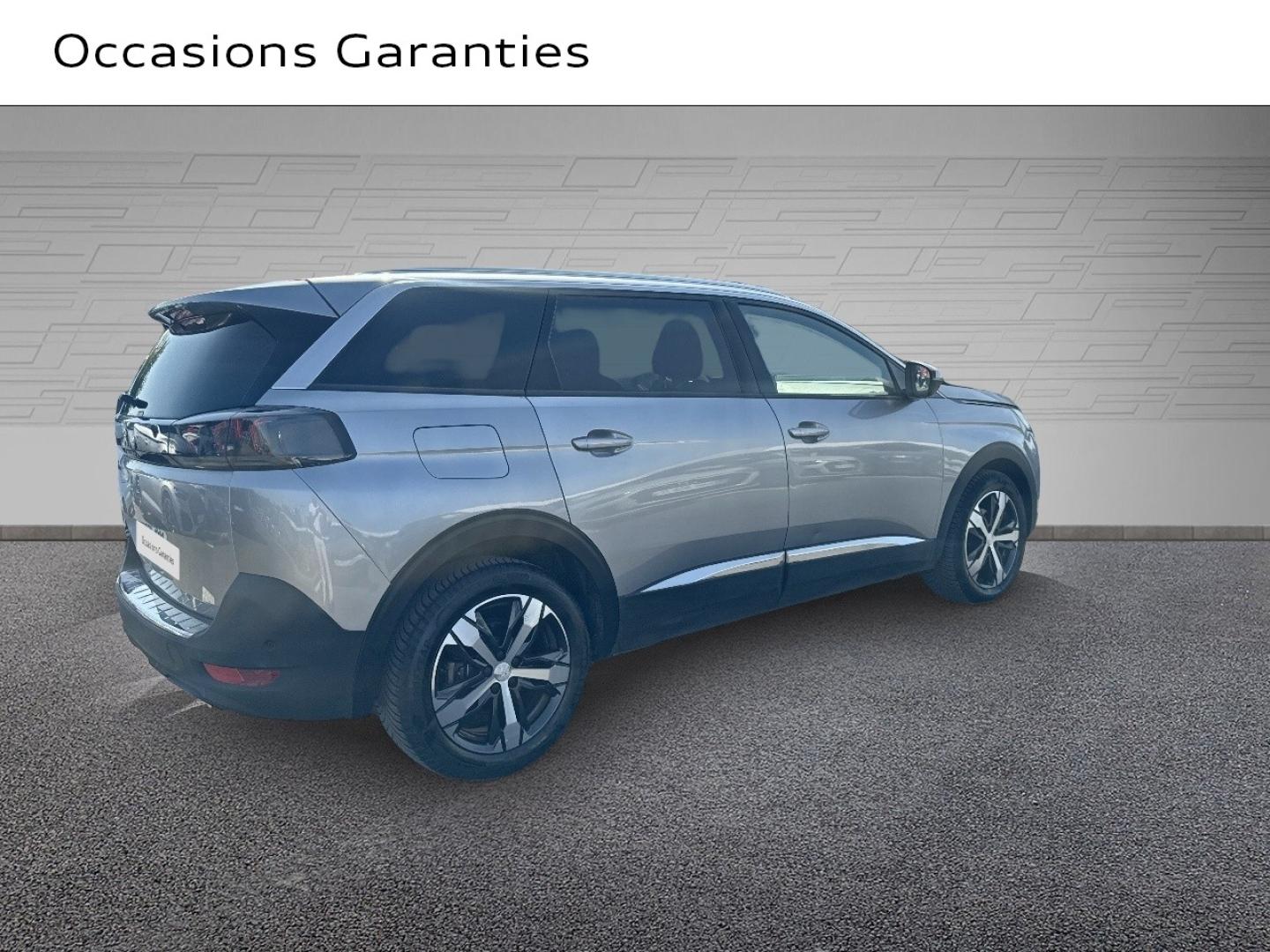 Voitures occasions PEUGEOT 5008 Allure Pack Saint-Thibault-des-Vignes