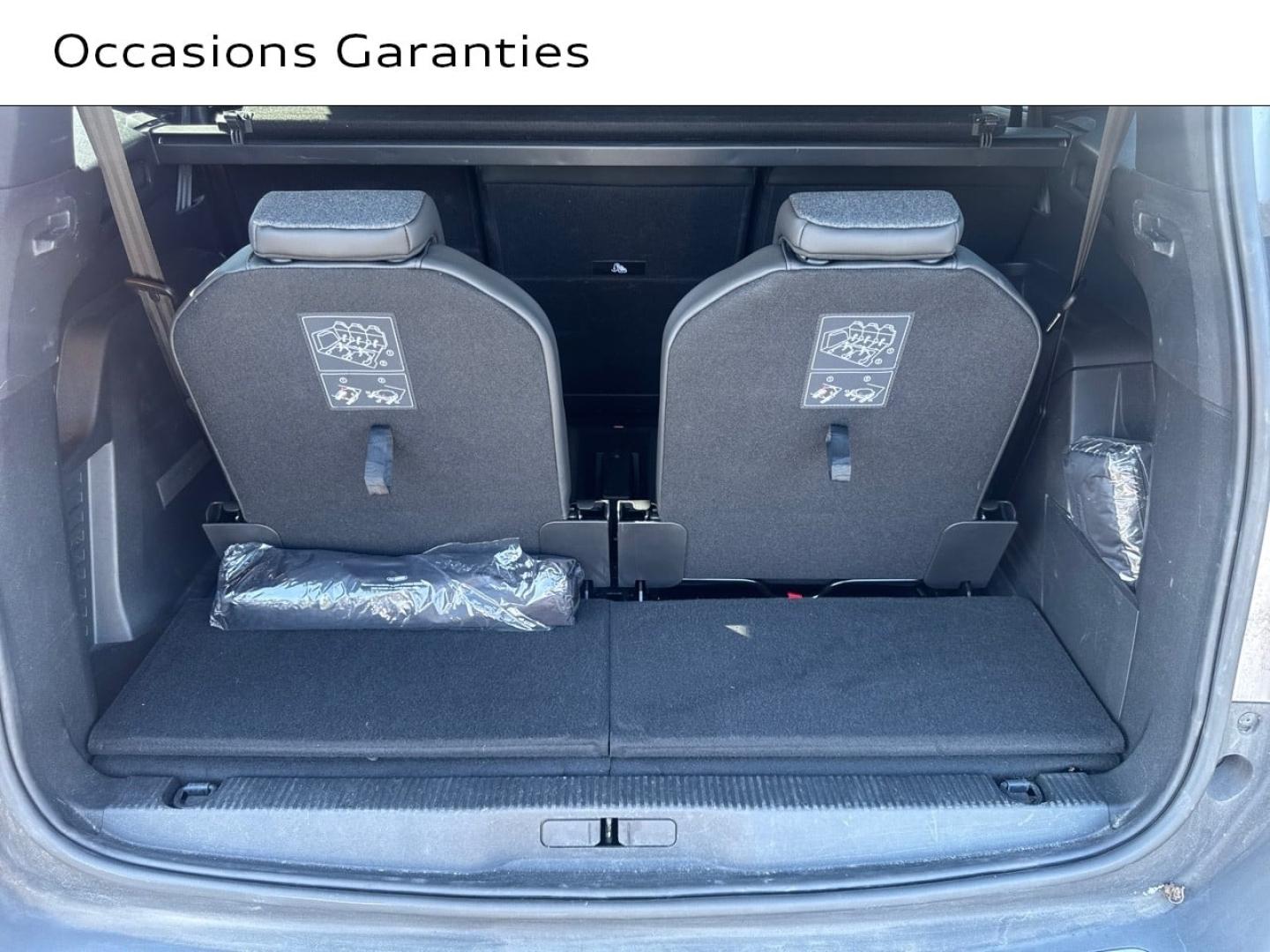Voitures occasions PEUGEOT 5008 Allure Pack Saint-Thibault-des-Vignes