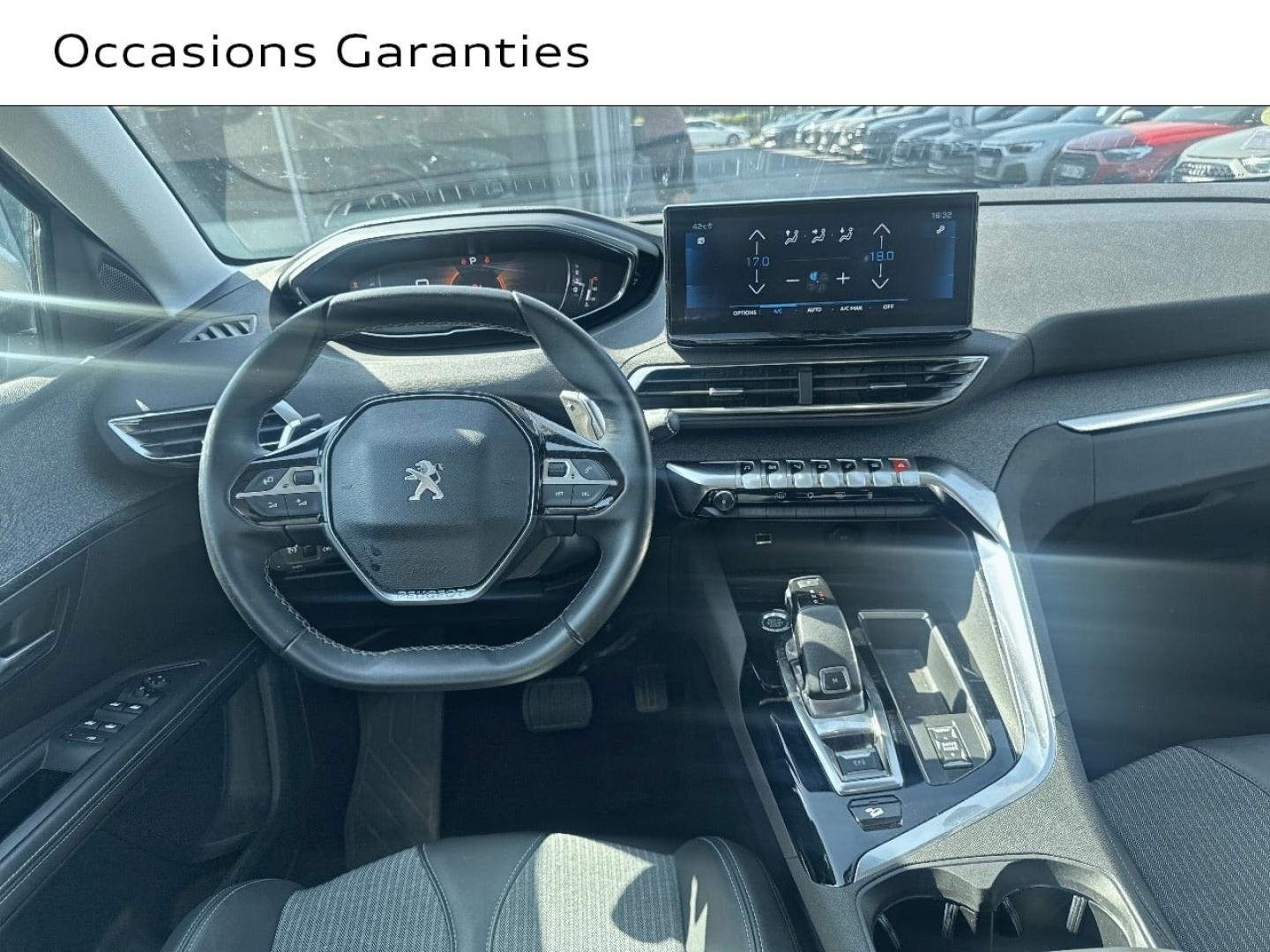 Voitures occasions PEUGEOT 5008 Allure Pack Saint-Thibault-des-Vignes