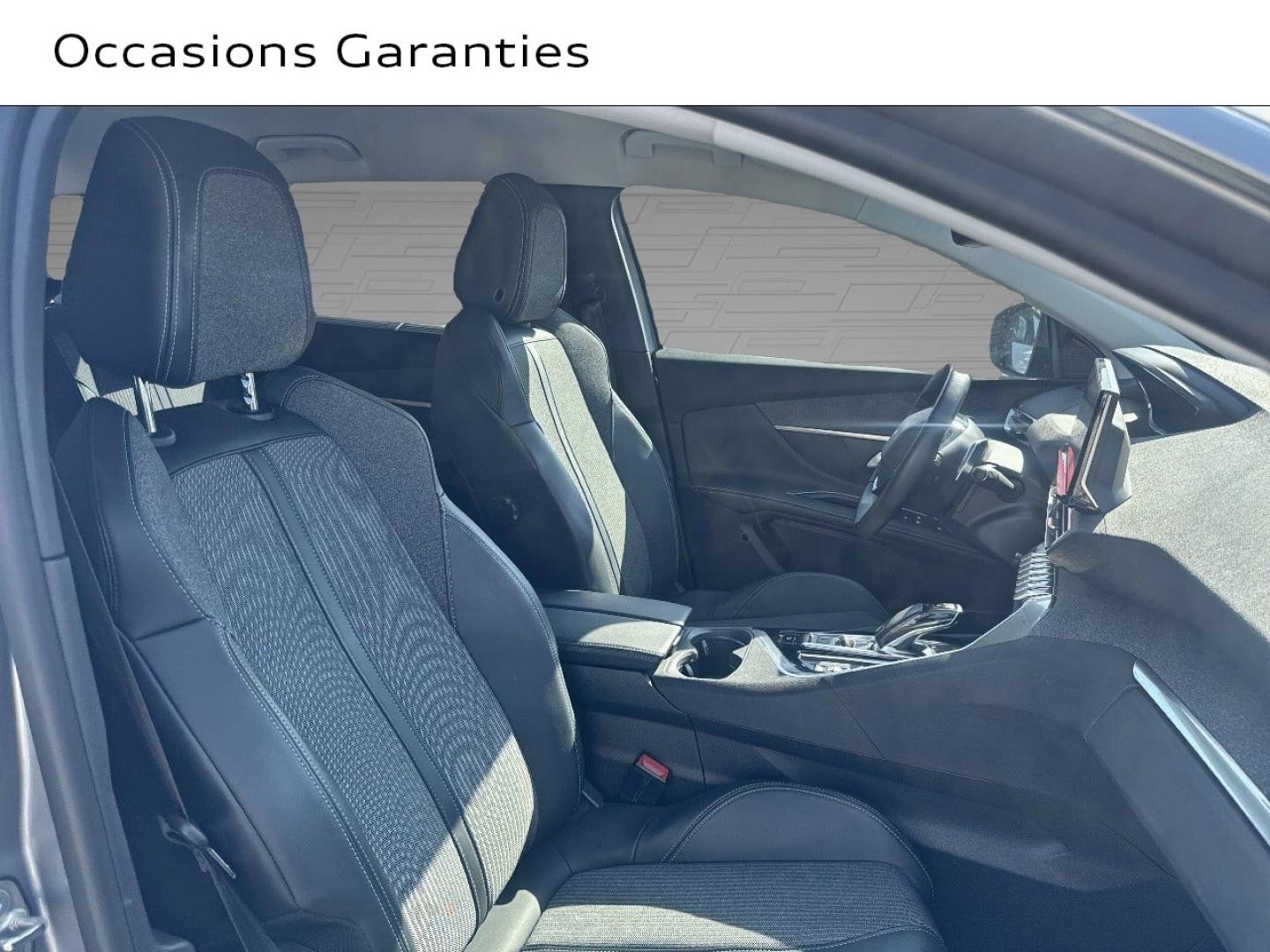 Voitures occasions PEUGEOT 5008 Allure Pack Saint-Thibault-des-Vignes