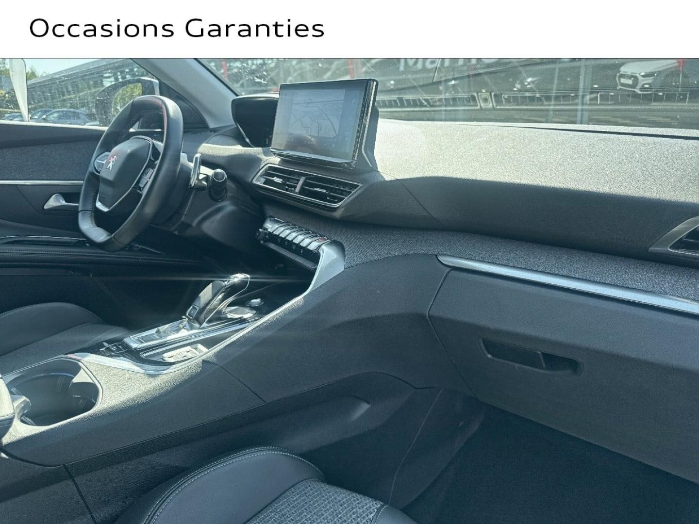 Voitures occasions PEUGEOT 5008 Allure Pack Saint-Thibault-des-Vignes