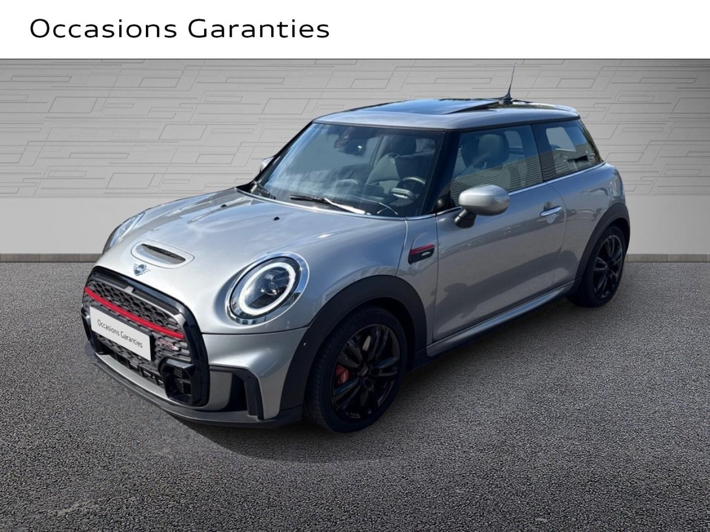 Voitures occasions MINI MINI Edition Premium Plus Saint-Thibault-des-Vignes