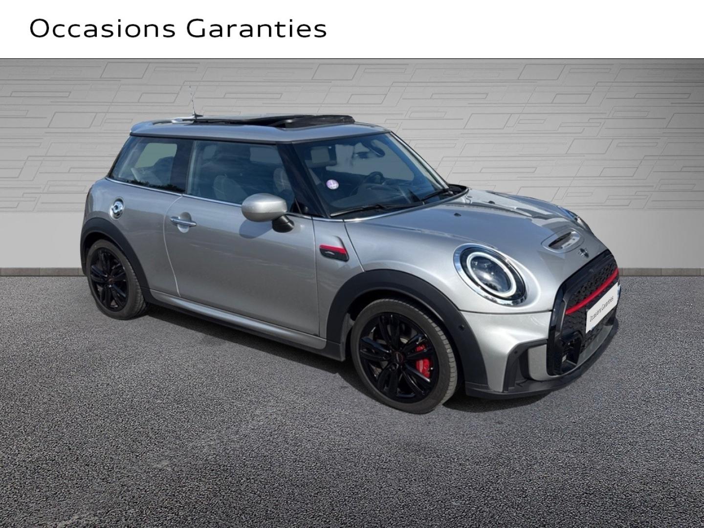 Voitures occasions MINI MINI Edition Premium Plus Saint-Thibault-des-Vignes