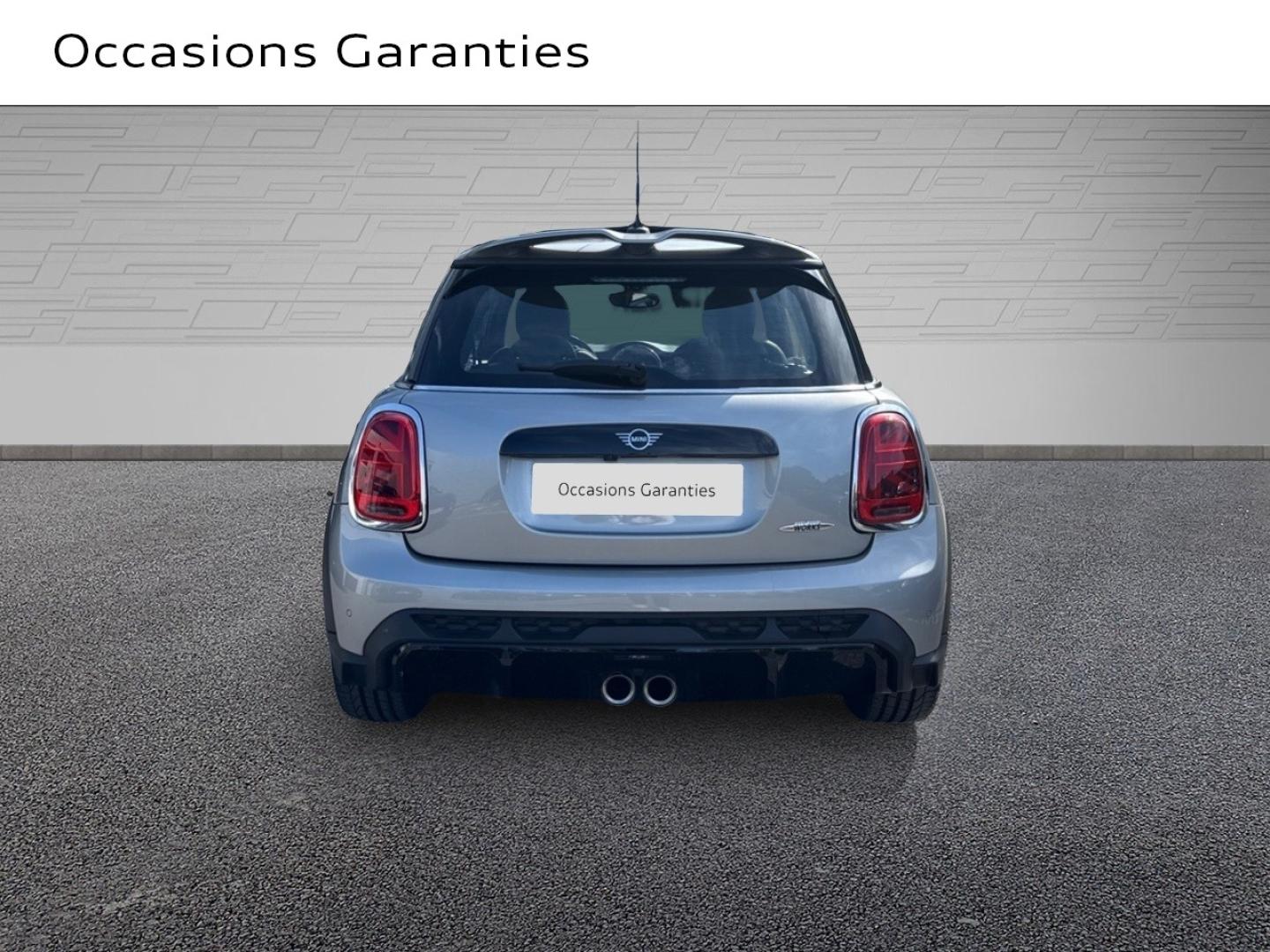 Voitures occasions MINI MINI Edition Premium Plus Saint-Thibault-des-Vignes