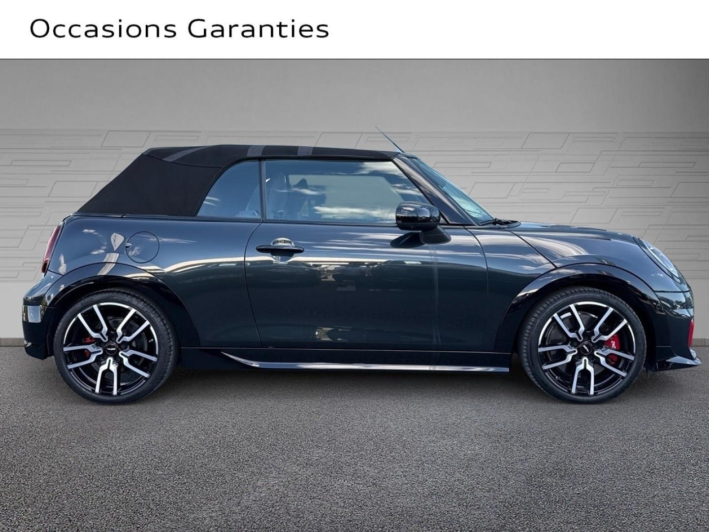Voitures occasions MINI Cabrio Edition Premium Plus Saint-Thibault-des-Vignes