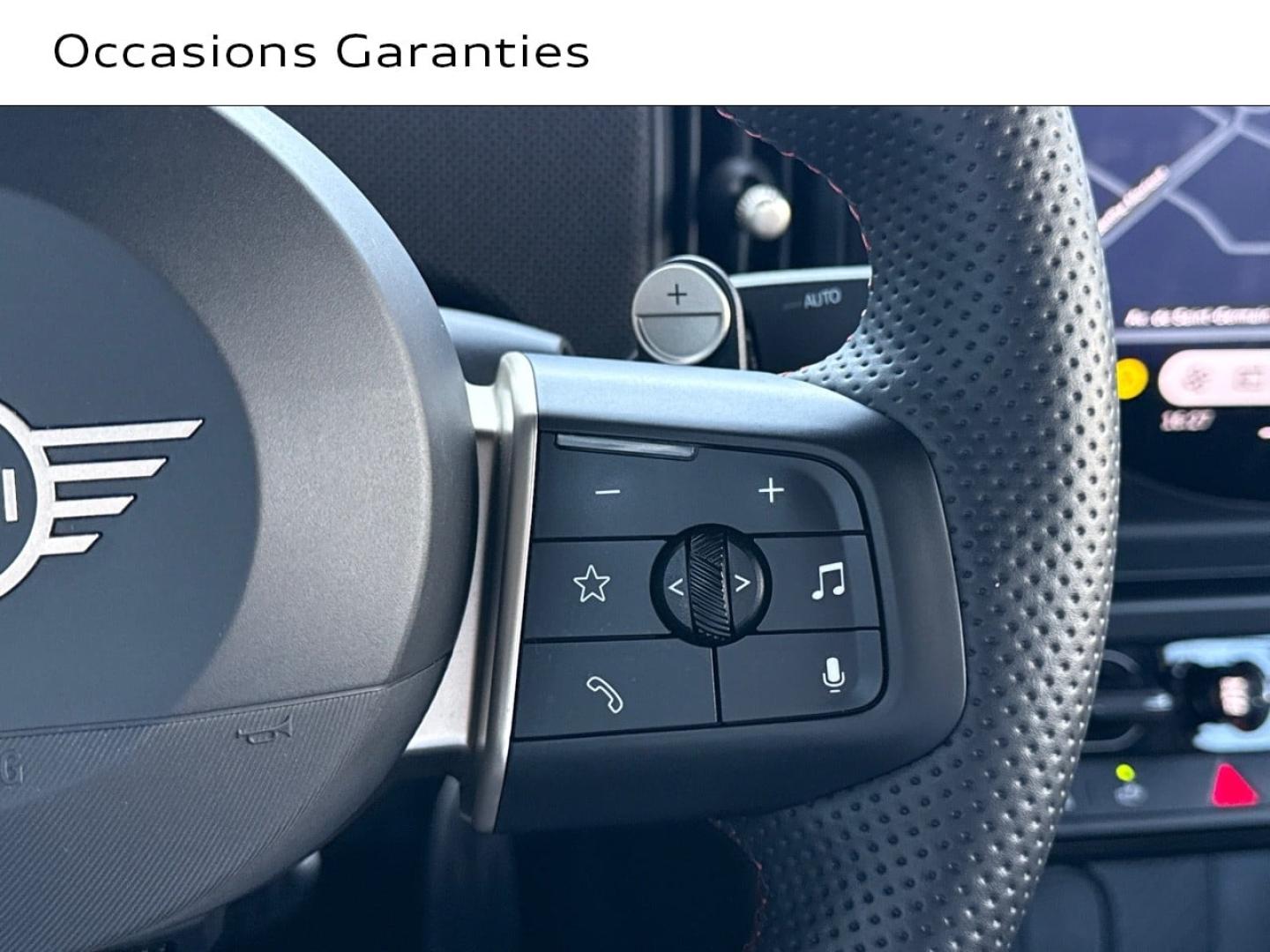 Voitures occasions MINI Cabrio Edition Premium Plus Saint-Thibault-des-Vignes