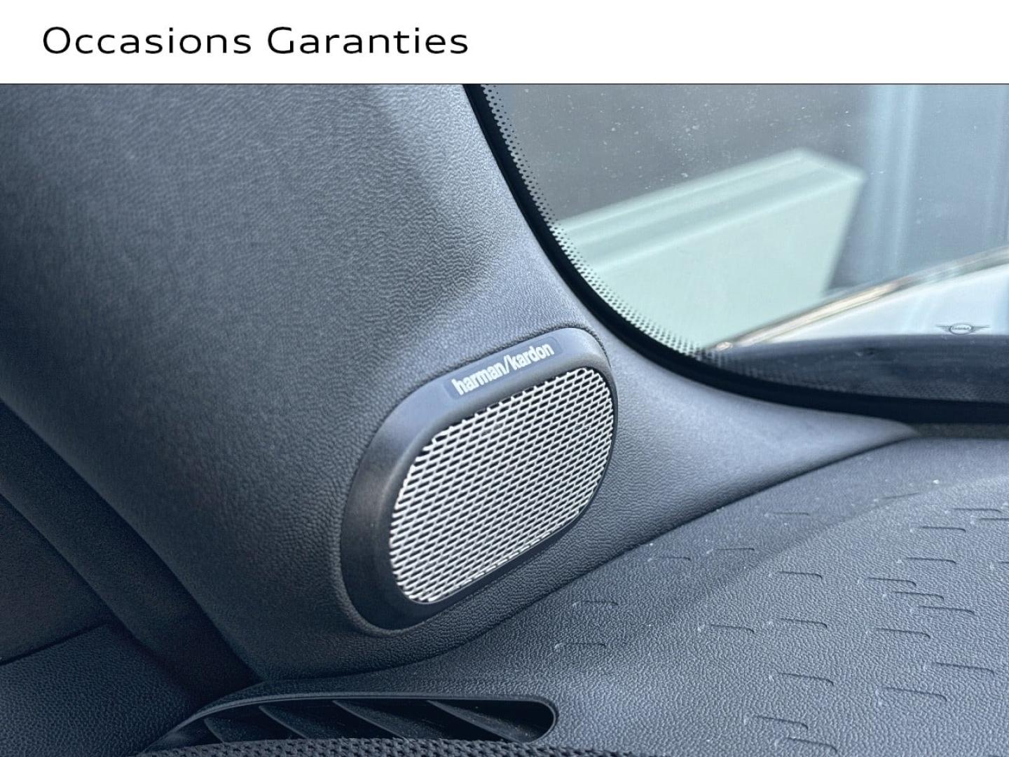 Voitures occasions MINI Cabrio Edition Premium Plus Saint-Thibault-des-Vignes