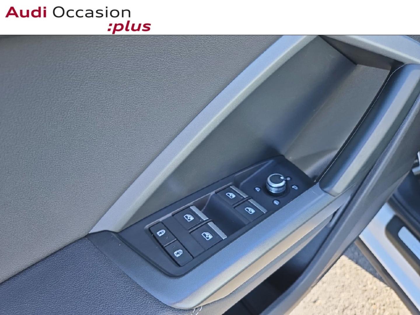 Voitures occasions Audi Q3 Sportback S line Saint-Thibault-des-Vignes