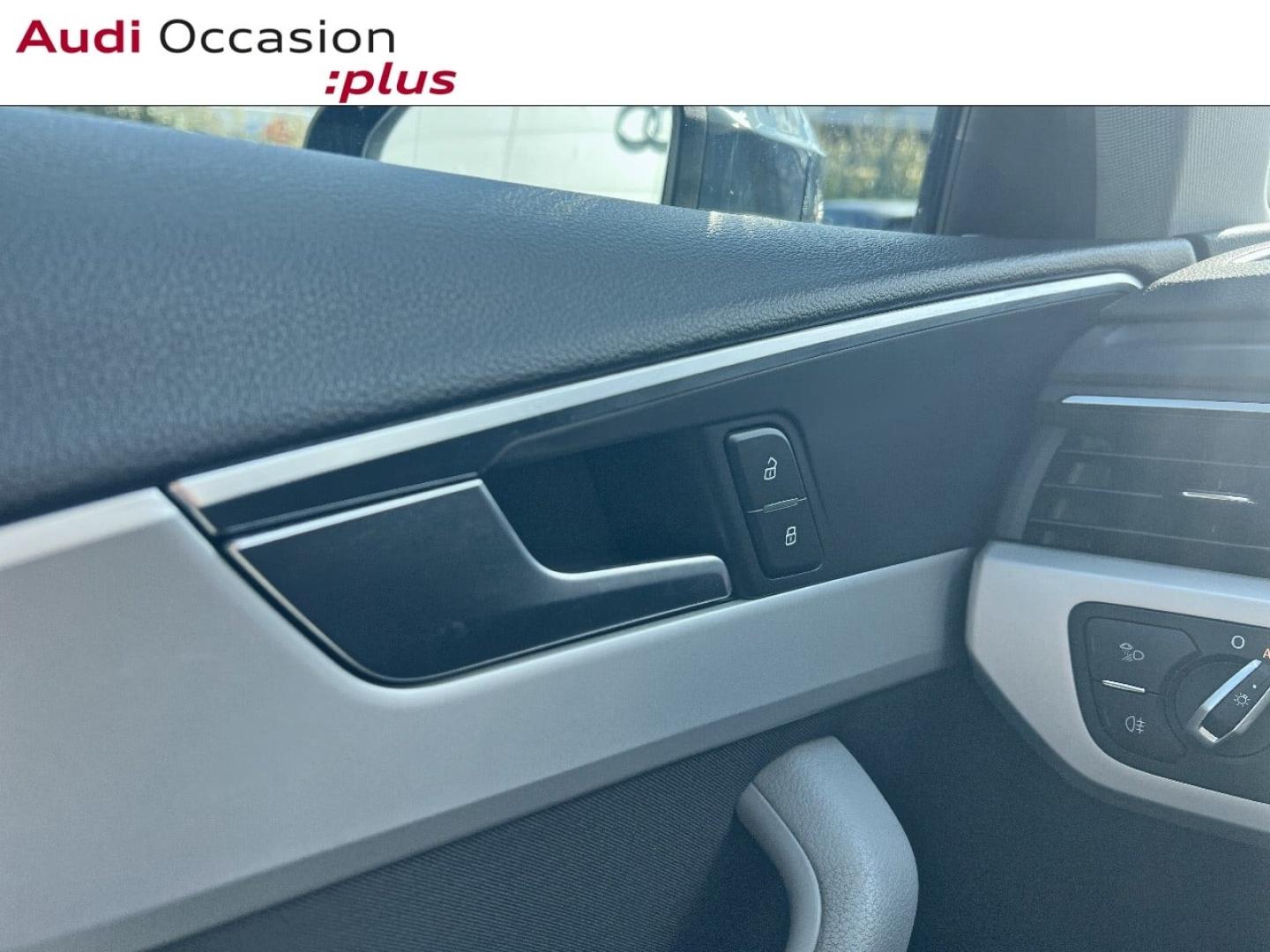 Voitures occasions Audi A4 Business line Saint-Thibault-des-Vignes