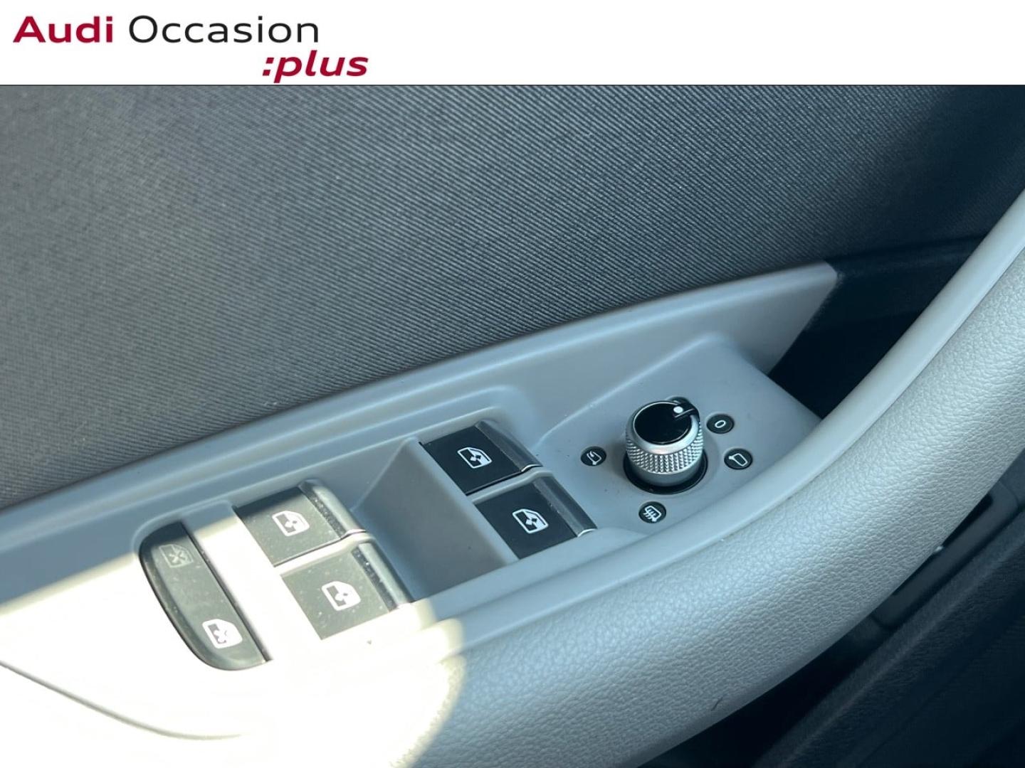 Voitures occasions Audi A4 Business line Saint-Thibault-des-Vignes