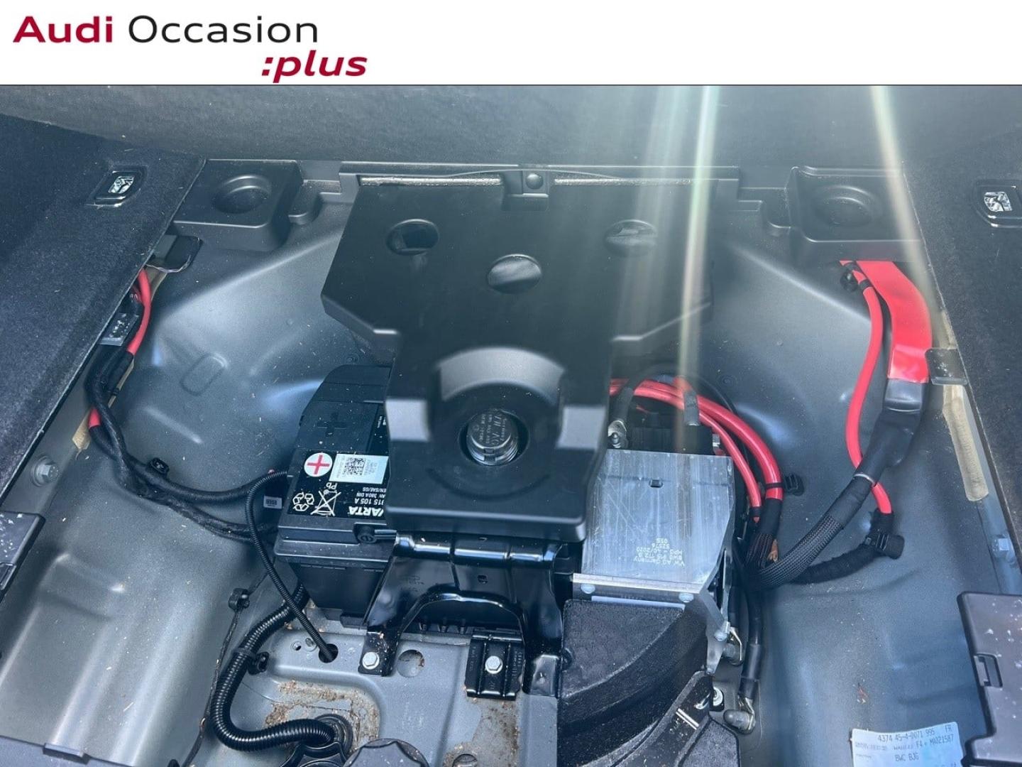 Voitures occasions Audi A4 Business line Saint-Thibault-des-Vignes