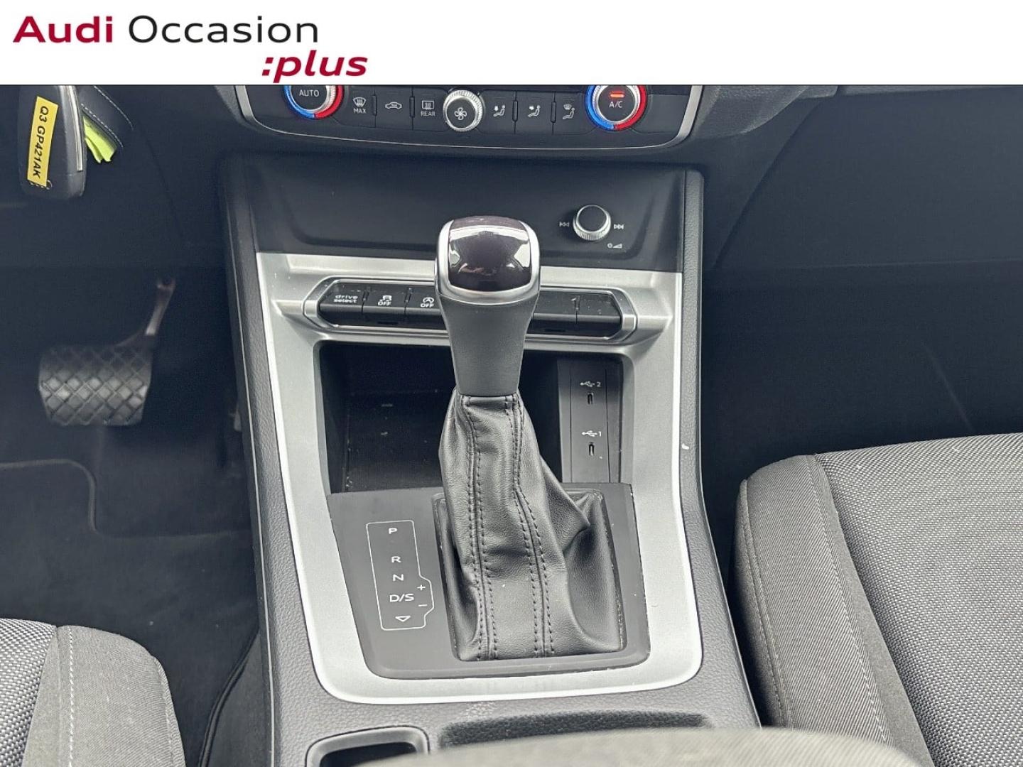 Voitures occasions Audi Q3 Sportback Business line Saint-Thibault-des-Vignes