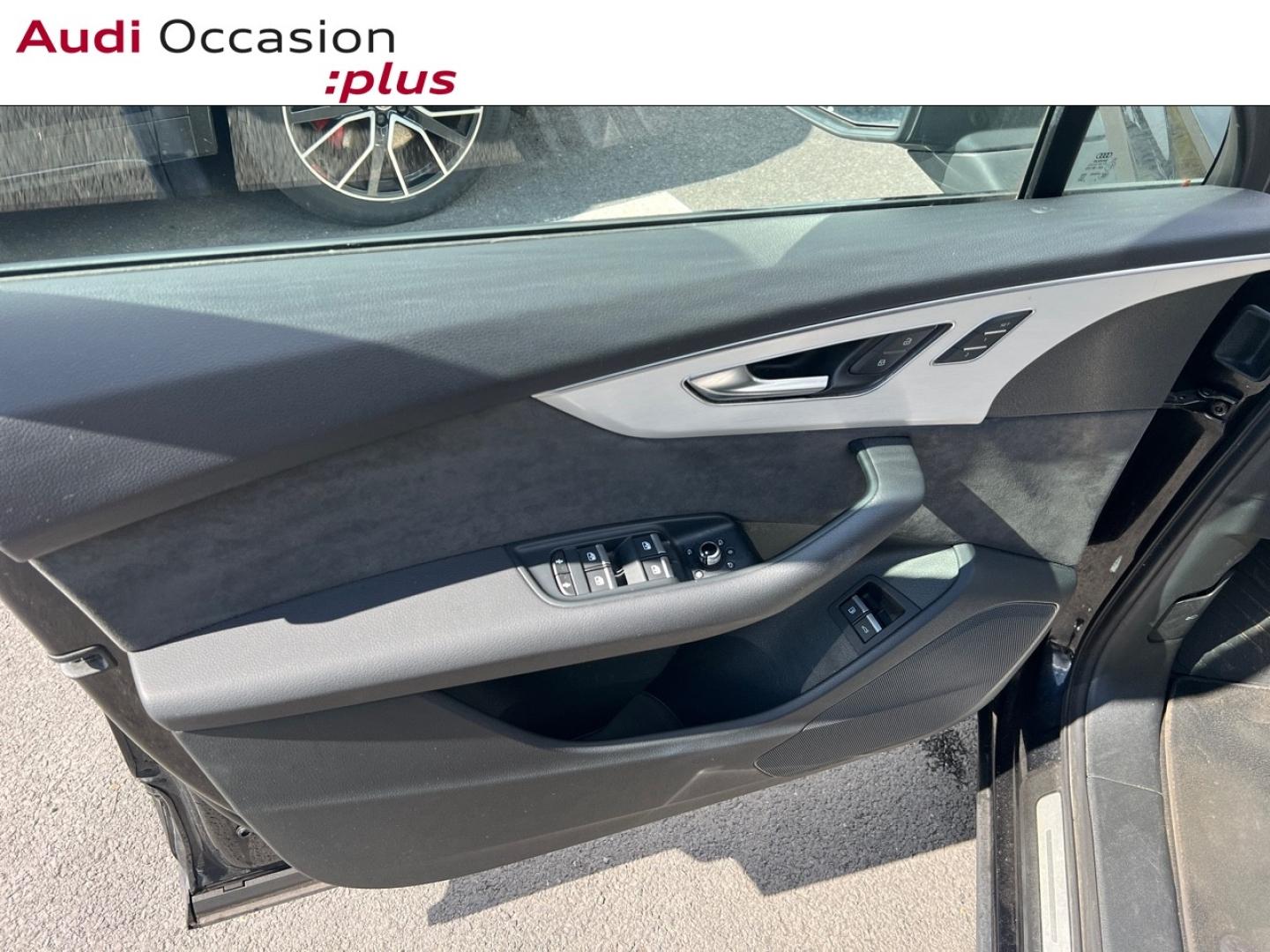 Voitures occasions Audi Q7 Competition Saint-Thibault-des-Vignes