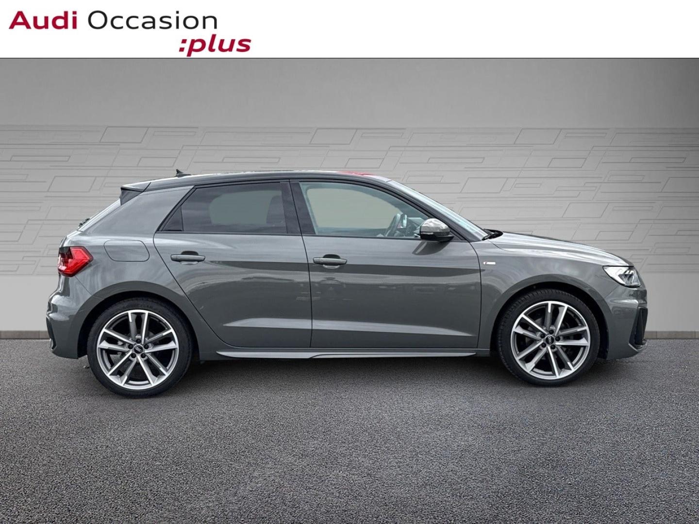 Voitures occasions Audi A1 Sportback S line Saint-Thibault-des-Vignes