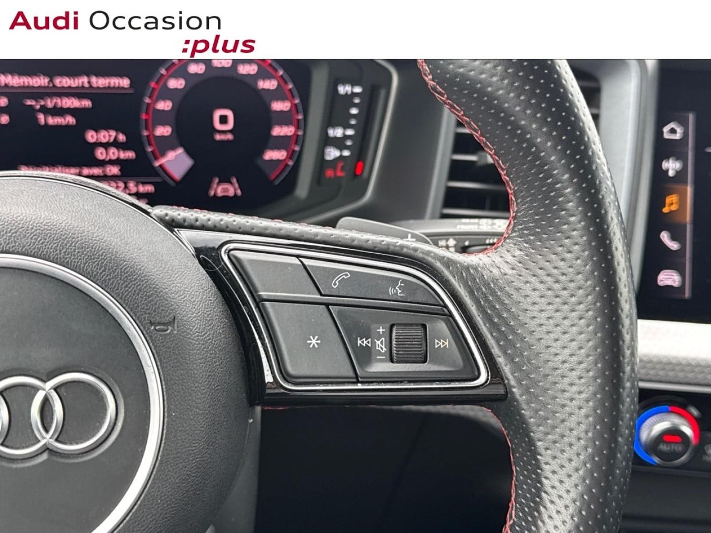 Voitures occasions Audi A1 Sportback S line Saint-Thibault-des-Vignes