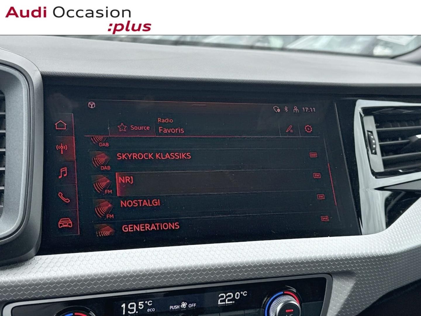 Voitures occasions Audi A1 Sportback S line Saint-Thibault-des-Vignes