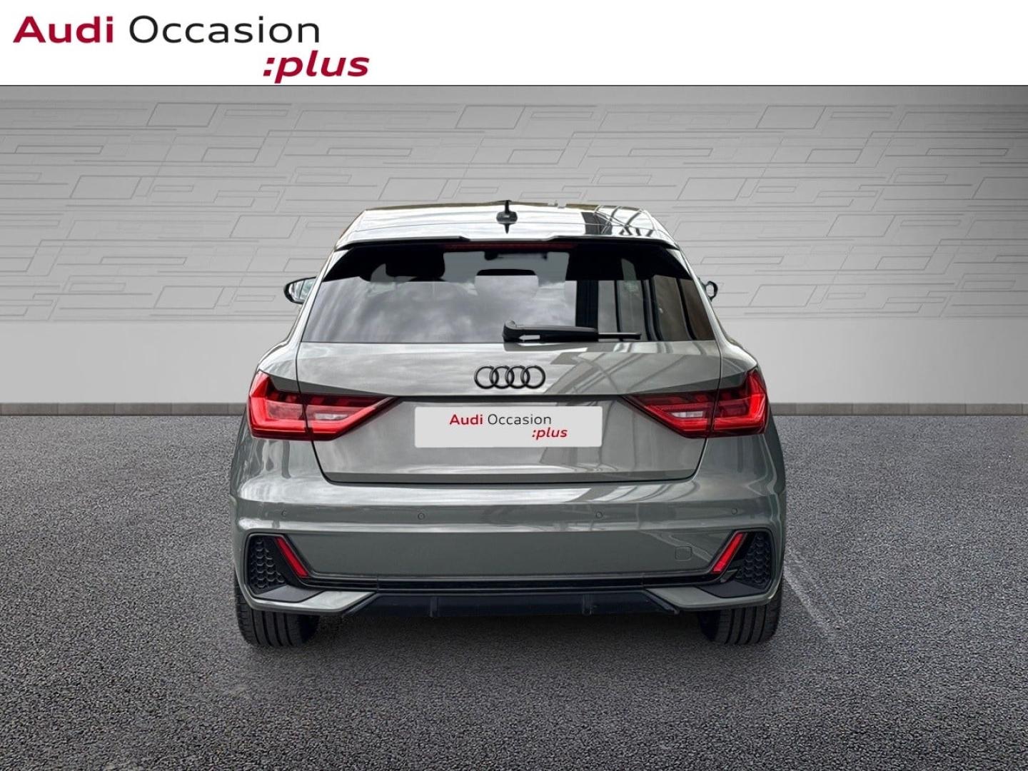 Voitures occasions Audi A1 Sportback S line Saint-Thibault-des-Vignes