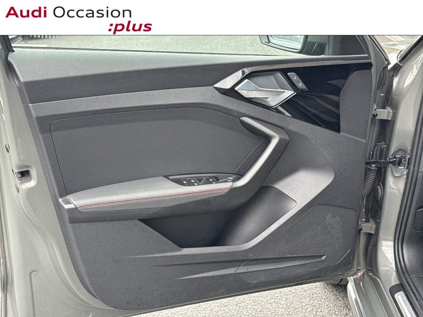 Voitures occasions Audi A1 Sportback S line Saint-Thibault-des-Vignes