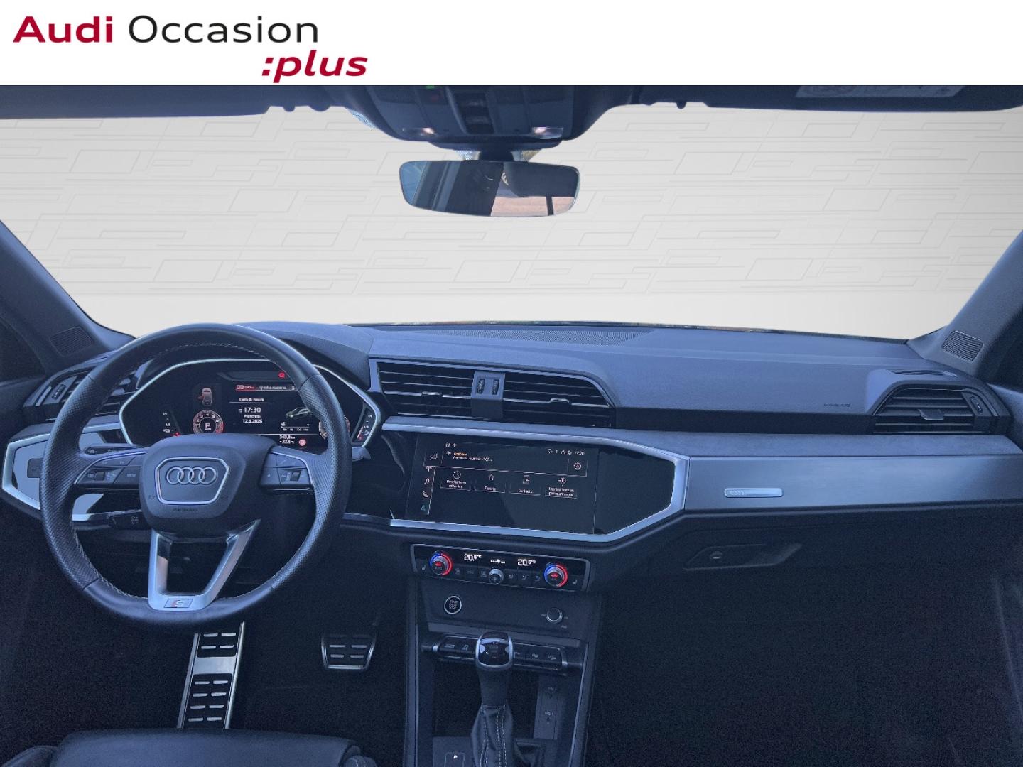 Voitures occasions Audi Q3 S line Saint-Thibault-des-Vignes