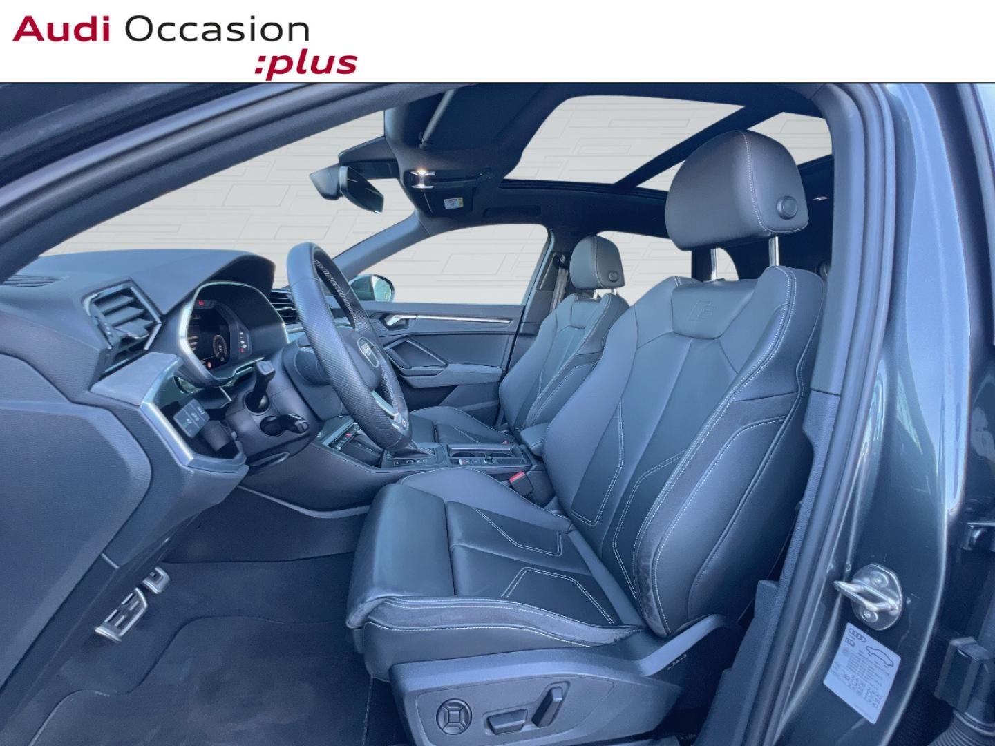 Voitures occasions Audi Q3 S line Saint-Thibault-des-Vignes